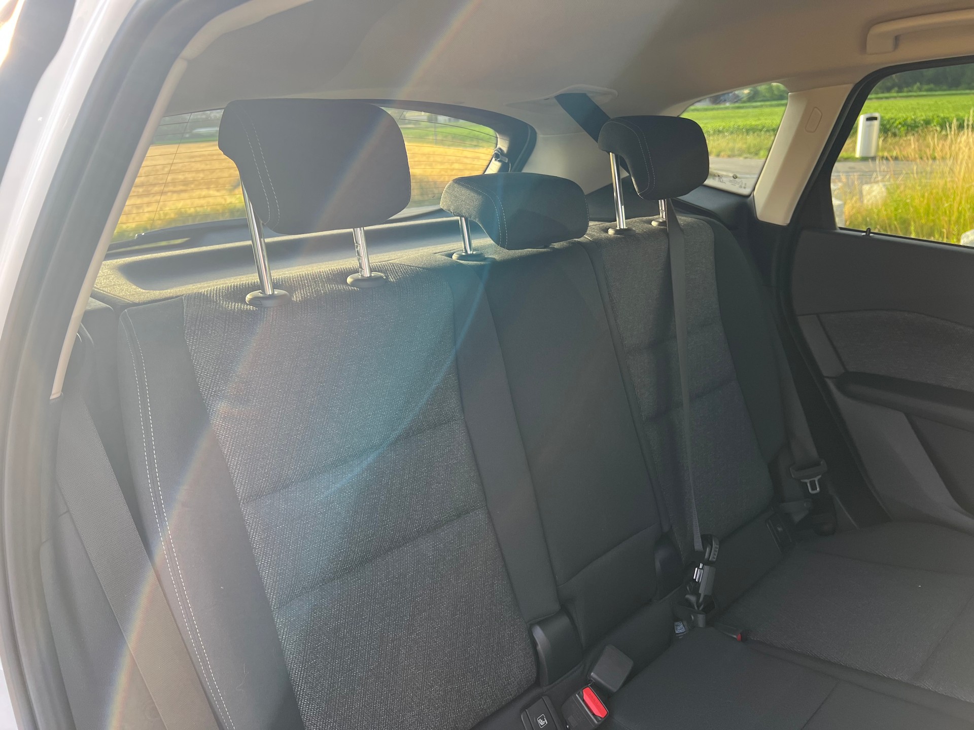 BMW 218d Active Tourer DKG- 360°-Kamera-image-27