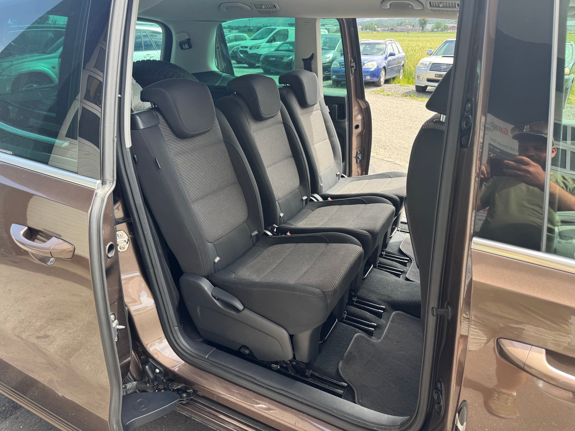 VW Sharan 2.0 TDI BlueMotion Technology Highline DSG-image-7