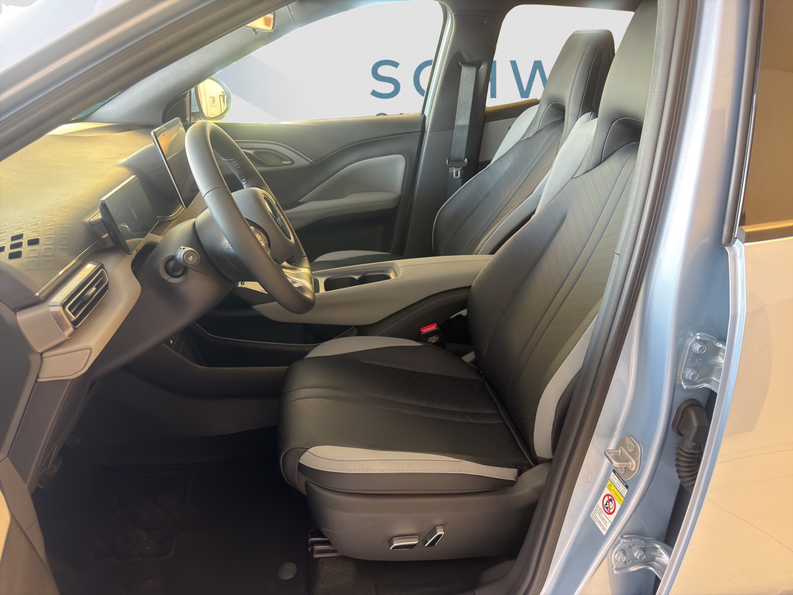 BYD Dolphin Surf Comfort-image-8