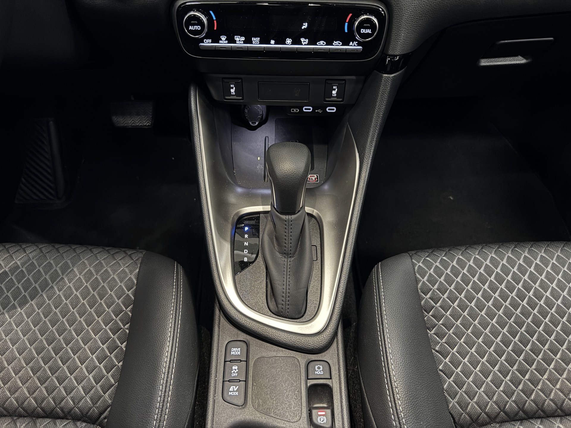 MAZDA 2 Hybrid Exclusive-line-image-10