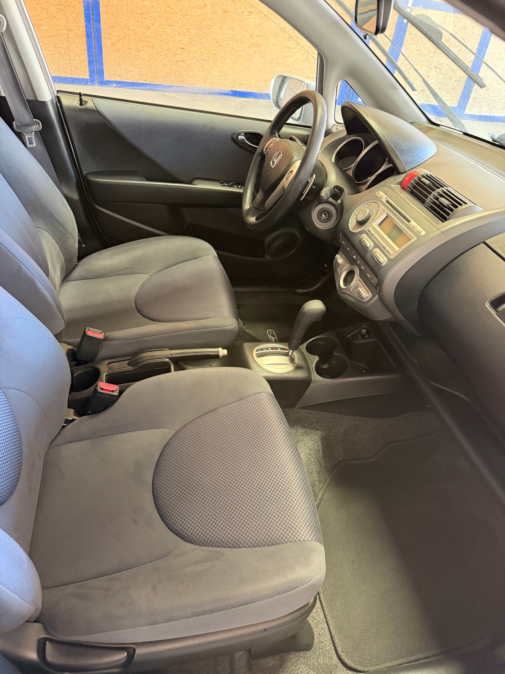 HONDA Jazz 1.4i LS Formula 1 CVT-image-5