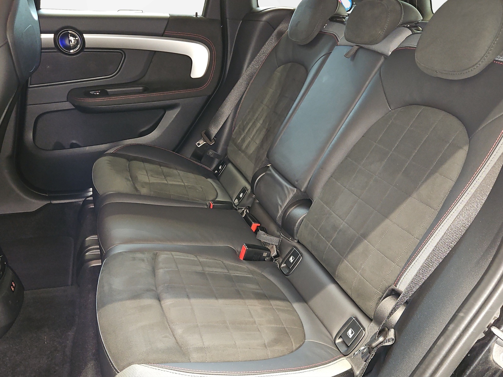 MINI Countryman John Cooper Works ALL4-image-10