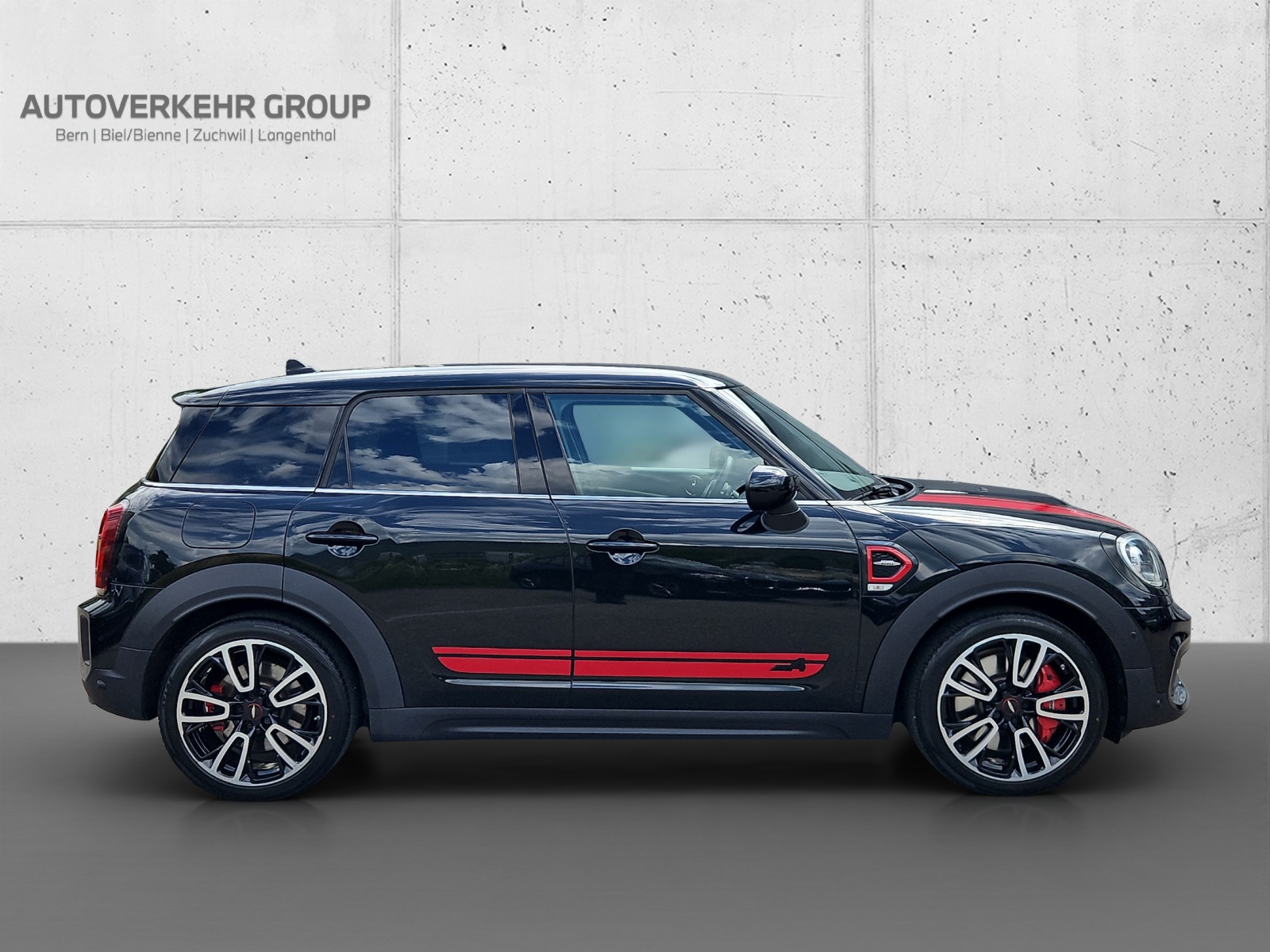 MINI Countryman John Cooper Works ALL4-image-6