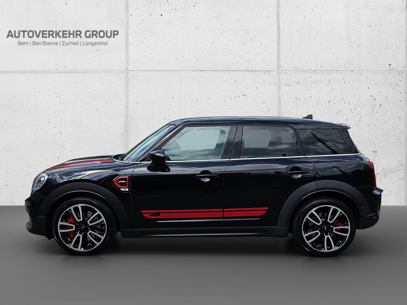 MINI Countryman John Cooper Works ALL4-image-2