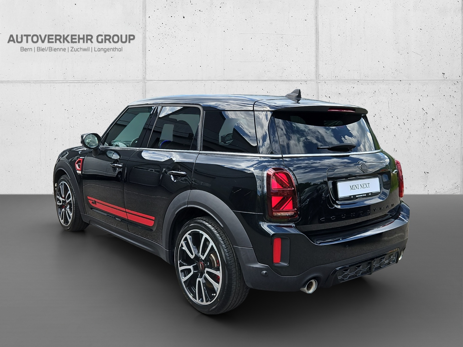 MINI Countryman John Cooper Works ALL4-image-3