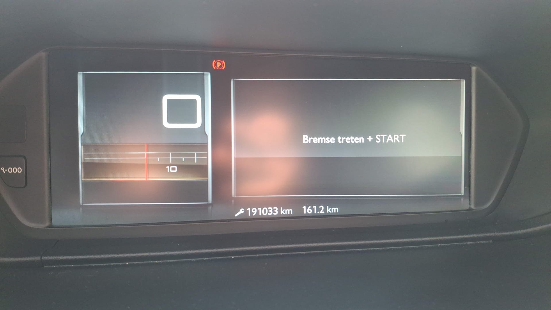 CITROEN Grand C4 Picasso 2.0 BlueHDi Séduction Automatic-image-9