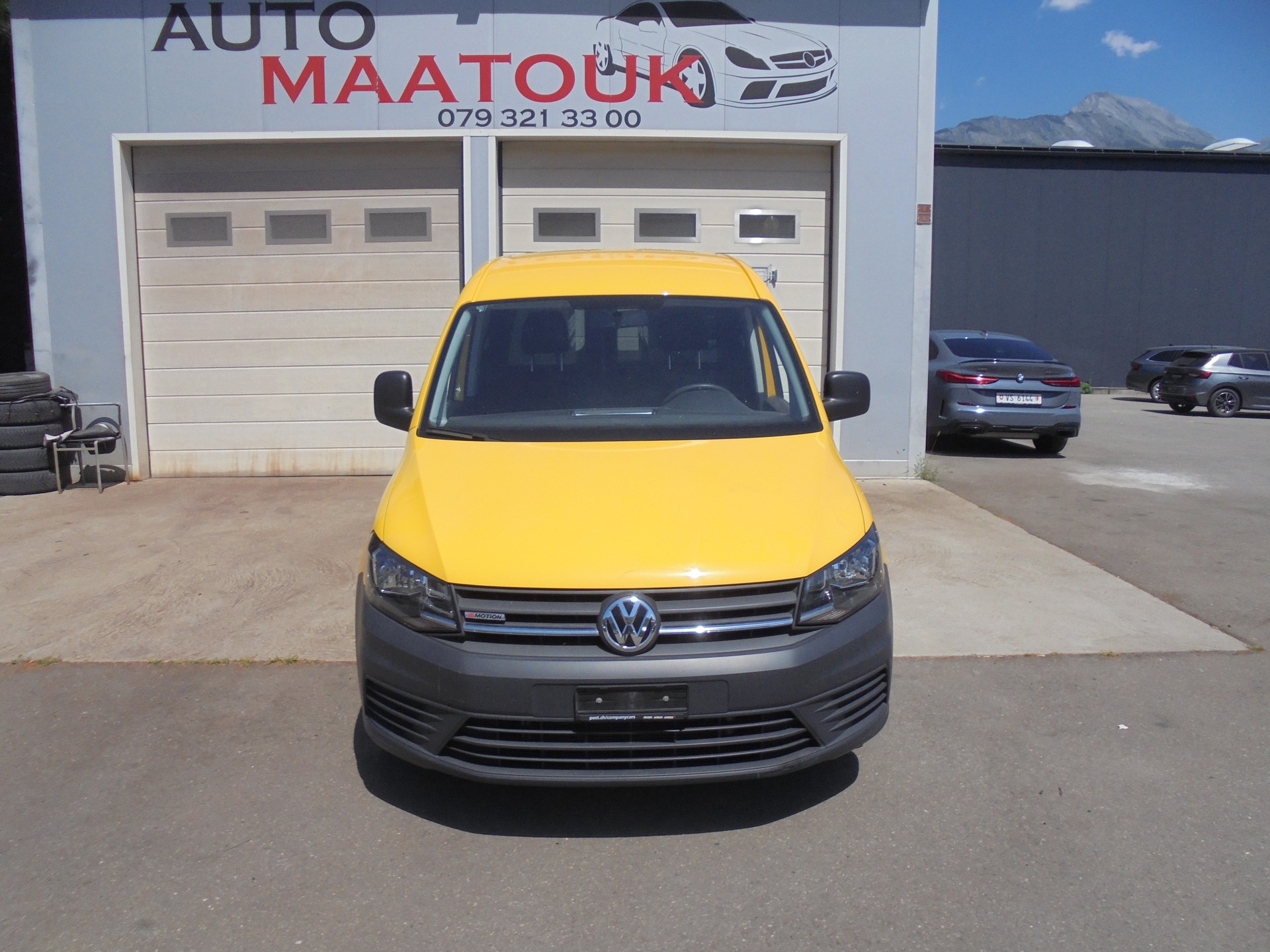 VW Caddy Maxi 2.0TDI 4Motion BlueMotion Technology-image-1