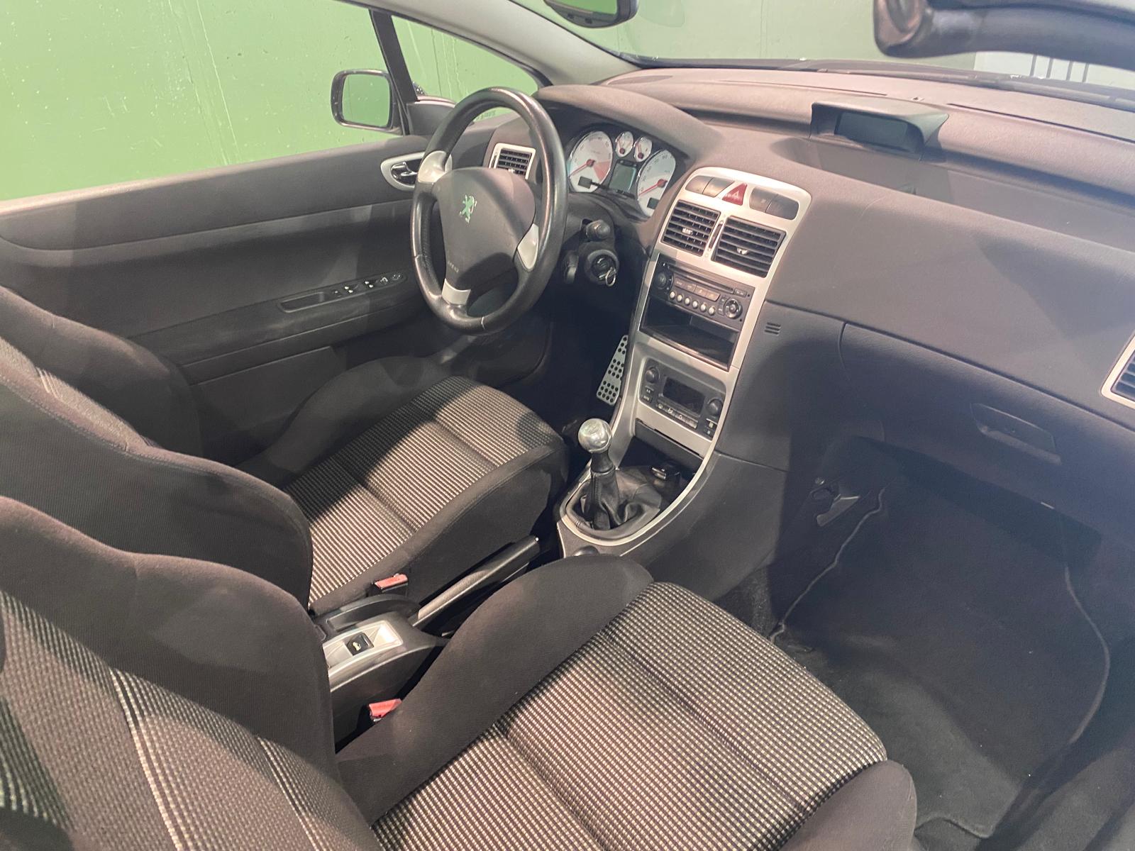 PEUGEOT 307 CC 1.6 16V Dynamic-image-9