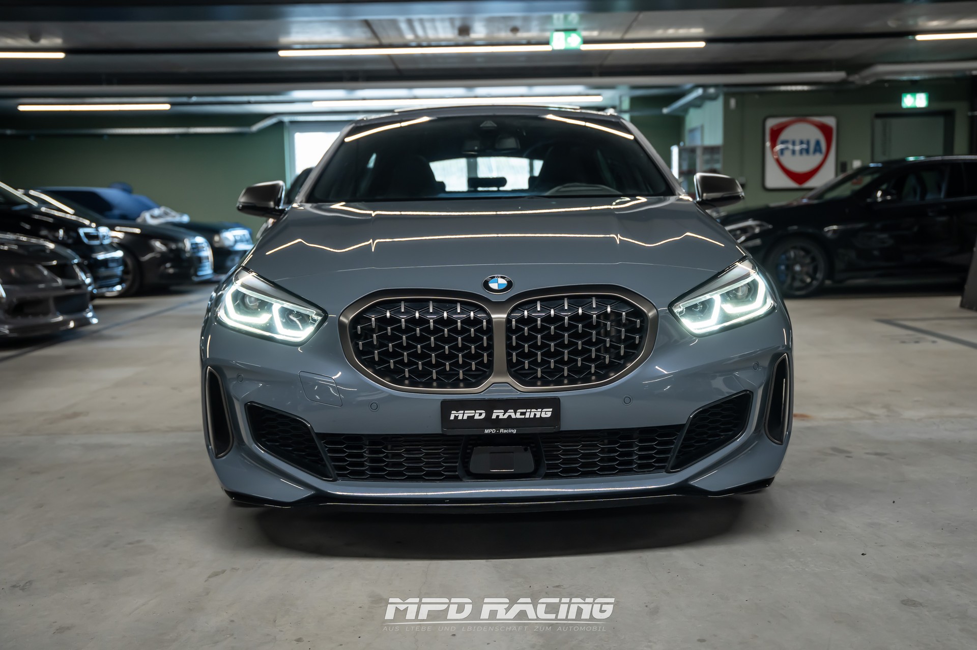 BMW M135i xDrive Steptronic-image-1