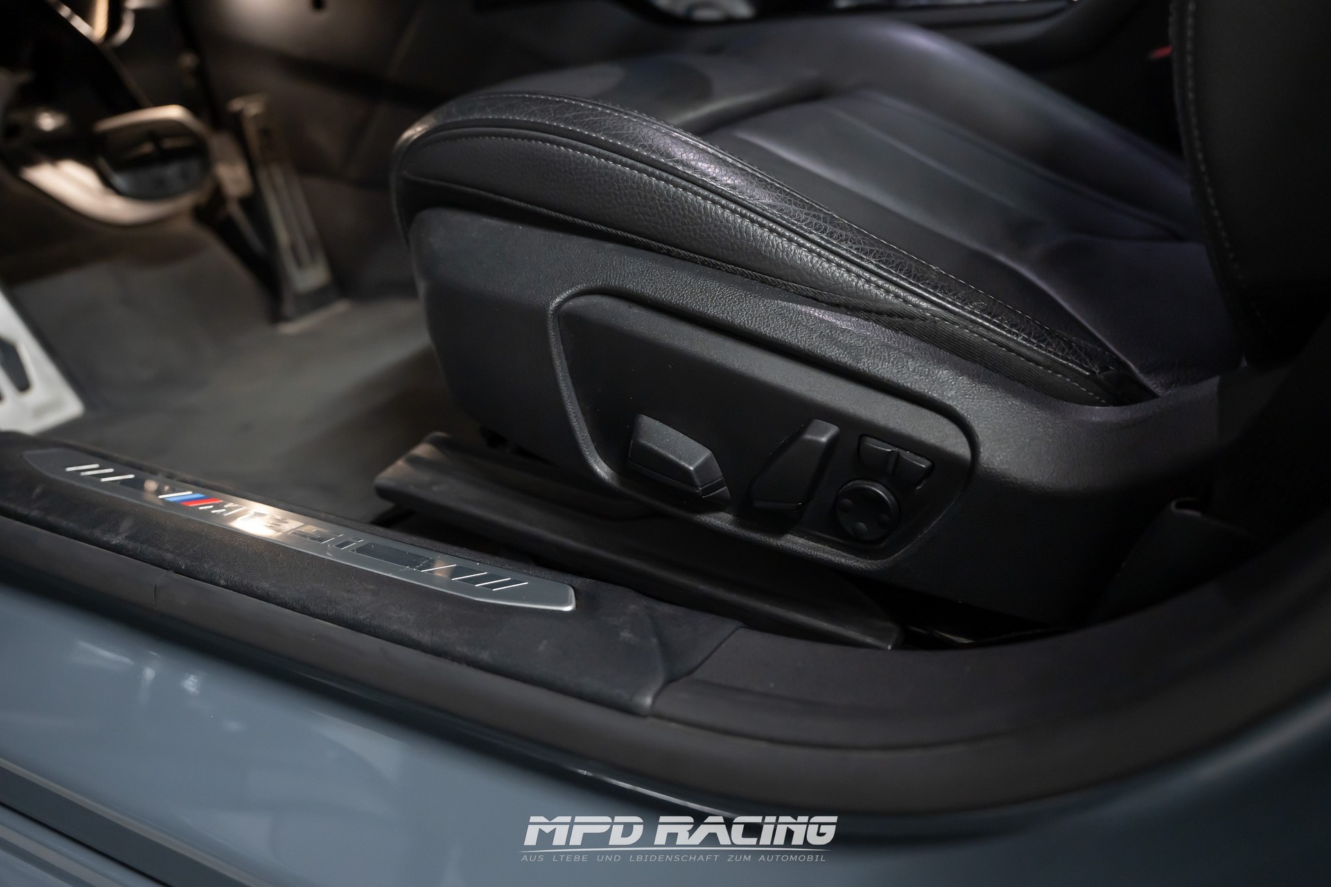 BMW M135i xDrive Steptronic-image-20