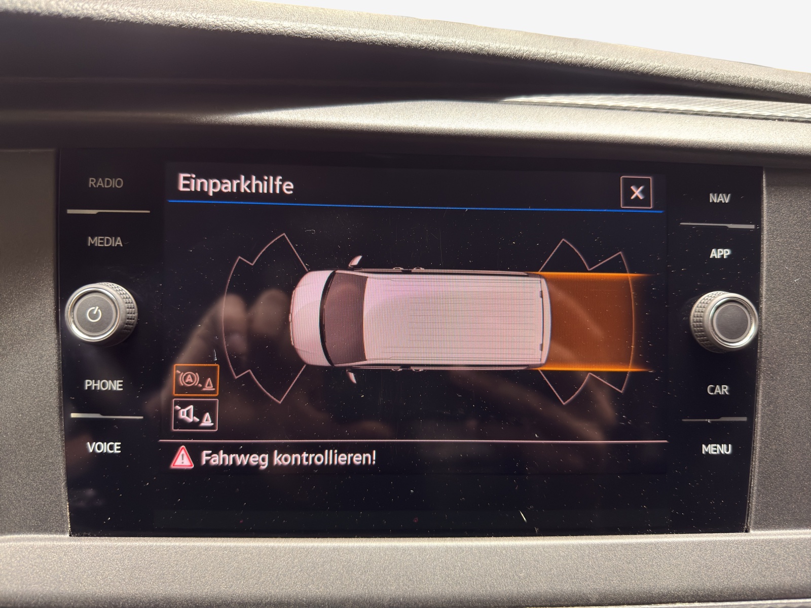 VW T6.1 2.0 TDI 4Motion-image-13