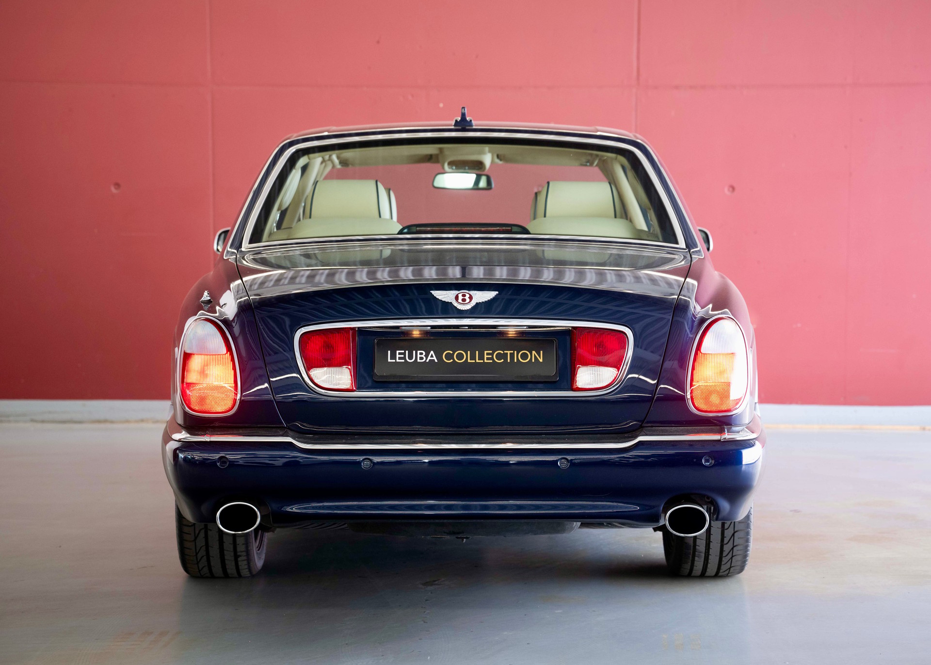BENTLEY Arnage R (457 hp, sublime condition, full service history, 12-month warranty)-image-3