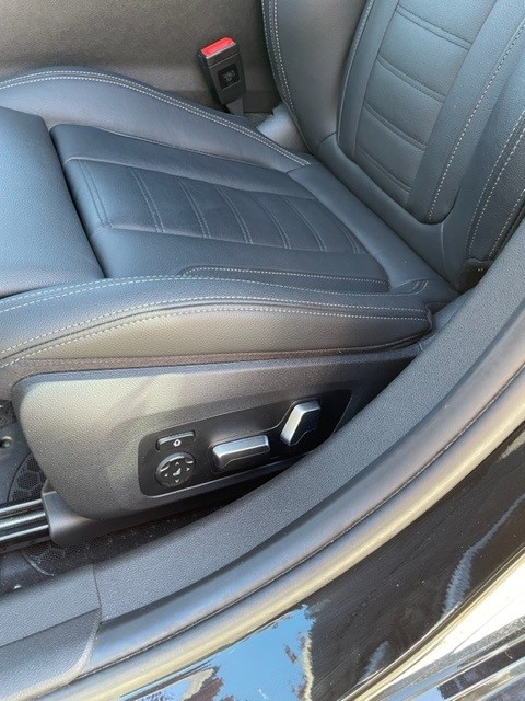 BMW 320d xDrive-image-3