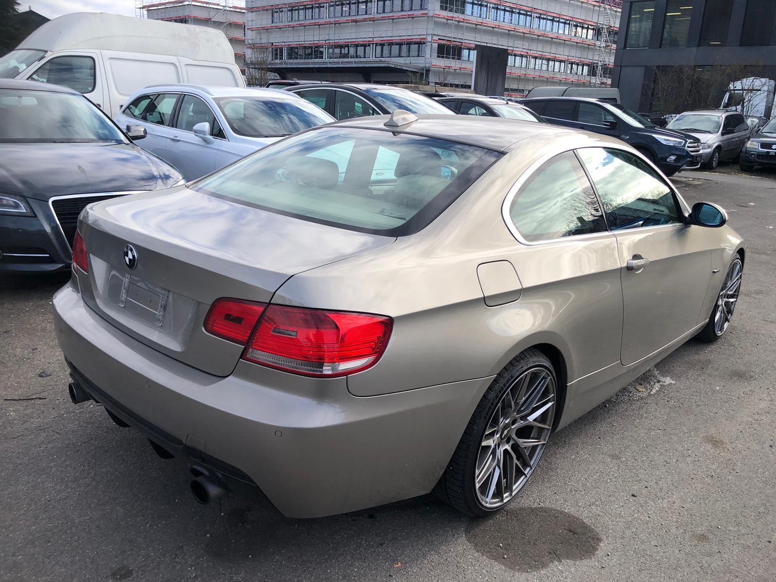 BMW 335i xDrive Coupé Steptronic-image-5