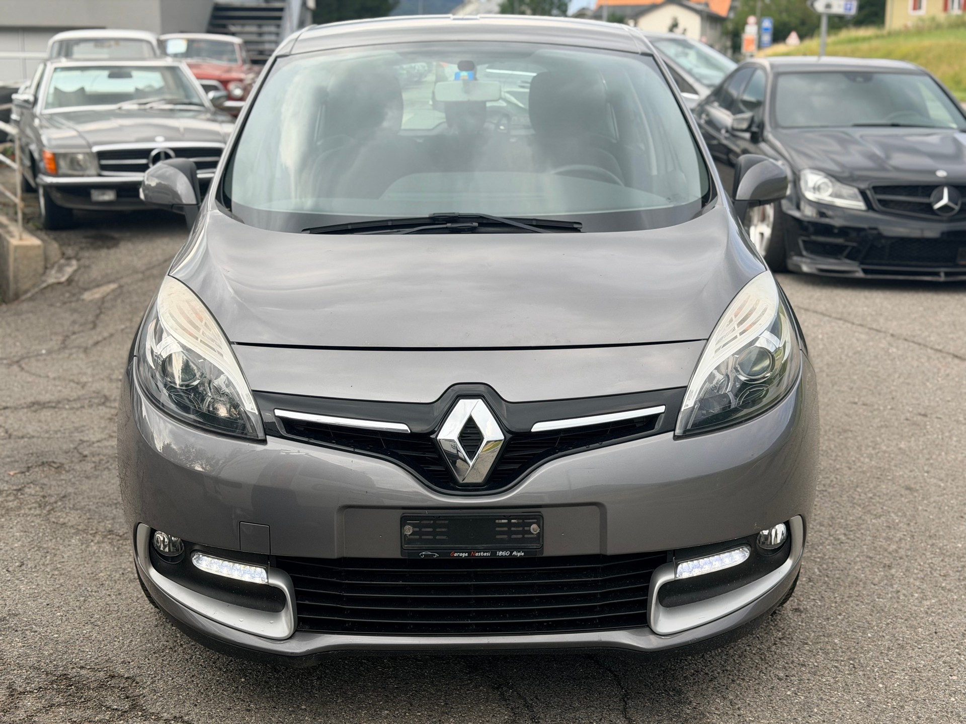 RENAULT Grand Scénic 1.2 16V Turbo Bose-image-1