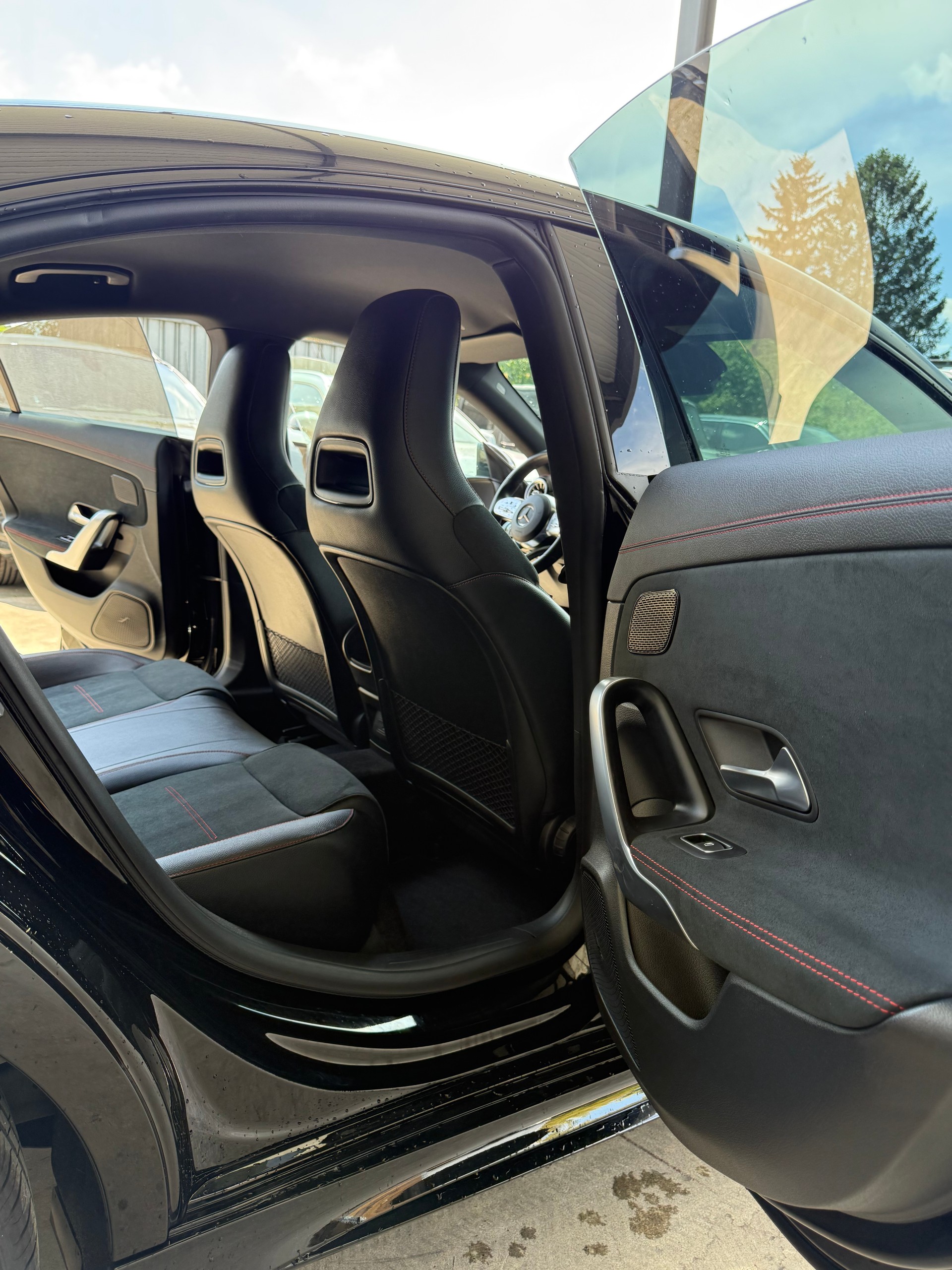 MERCEDES-BENZ CLA 200-image-13