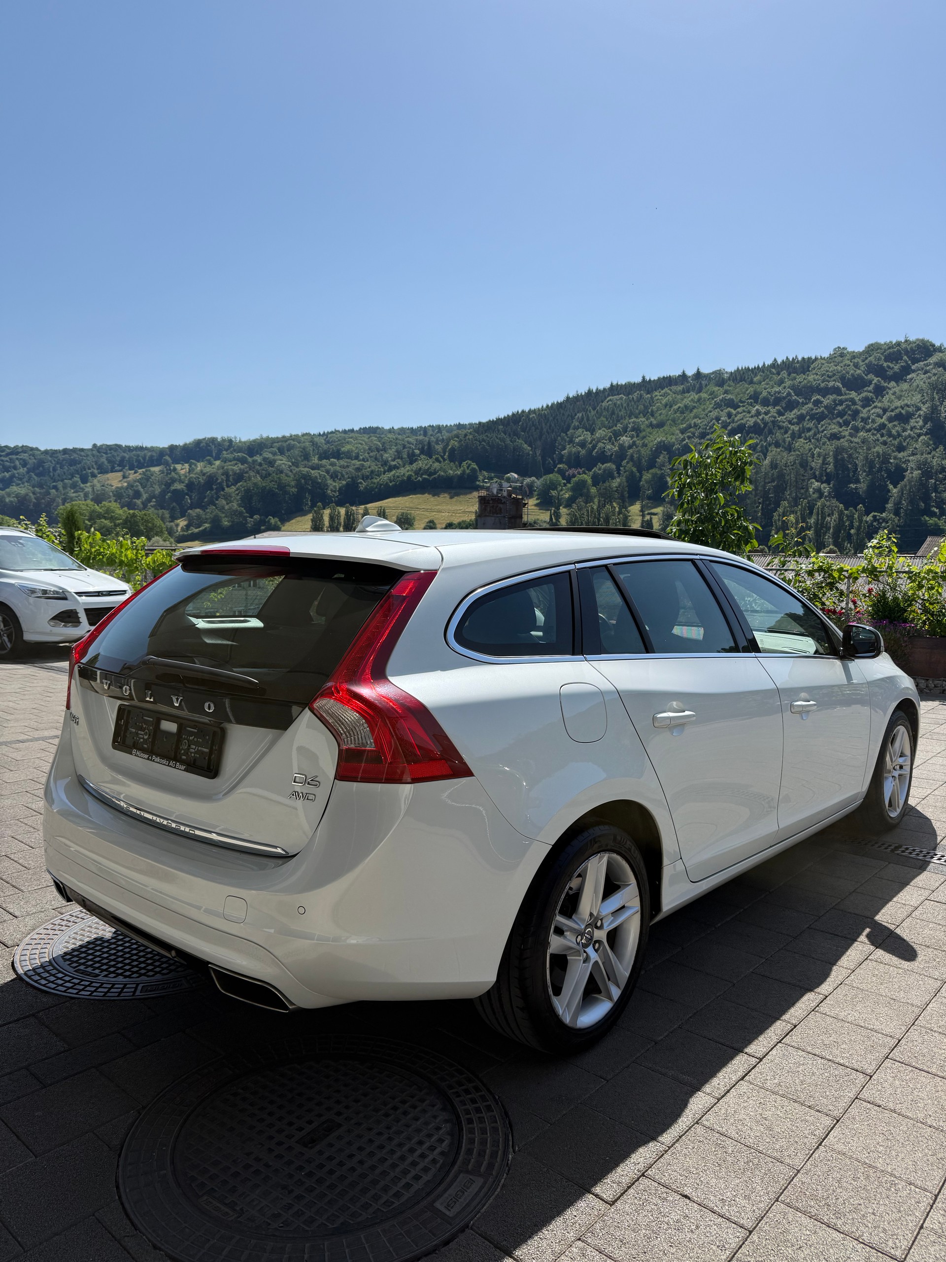 VOLVO Summum Plug-in Hybrid| 2.4 D6/ AWD 4x4/ Phase 2 Restylée/ Tout options-image-1