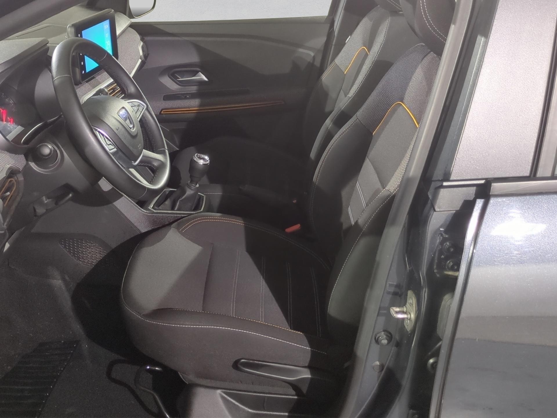 DACIA Sandero Stepway TCe 90 Comfort-image-8