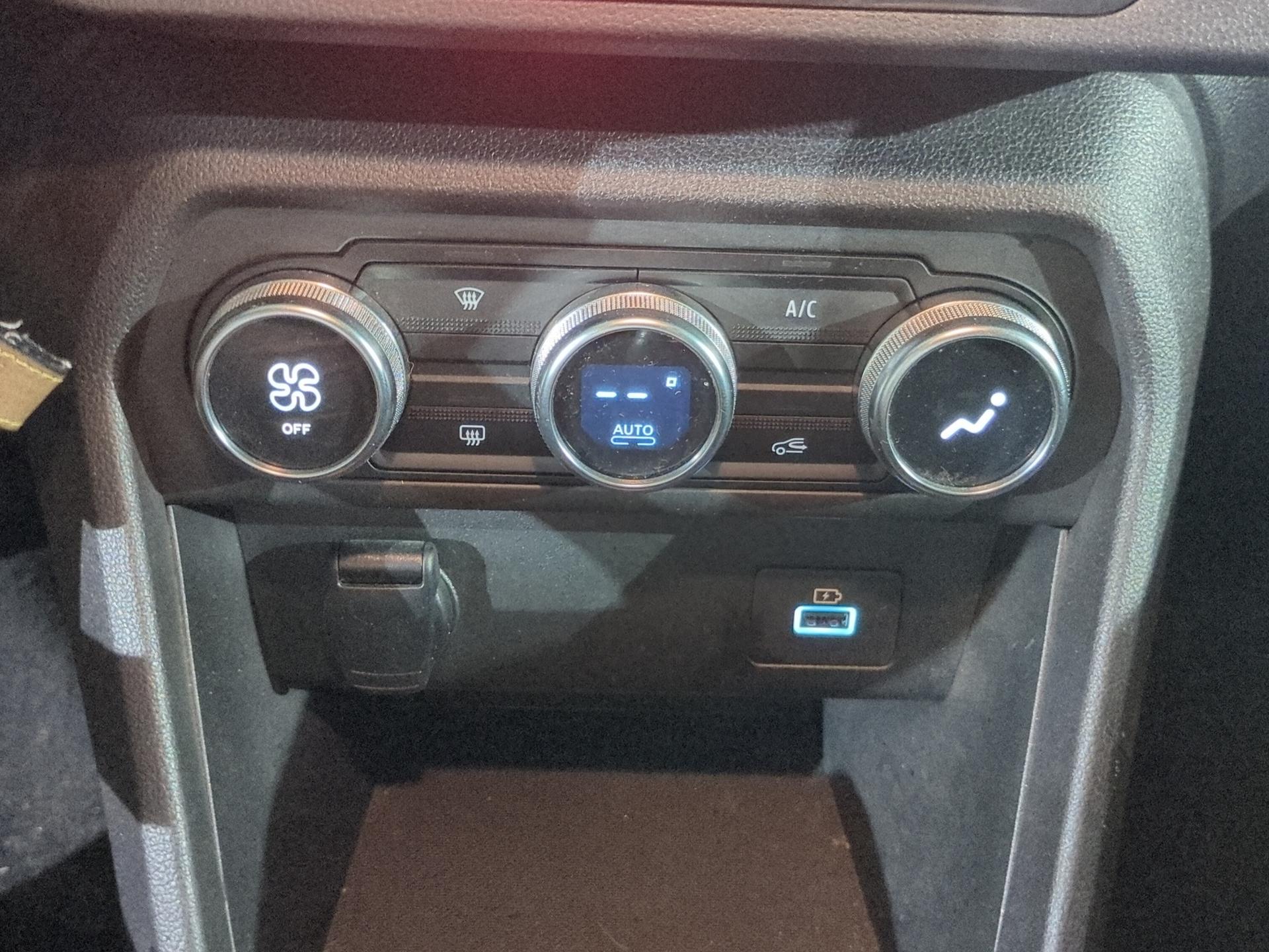 DACIA Sandero Stepway TCe 90 Comfort-image-22
