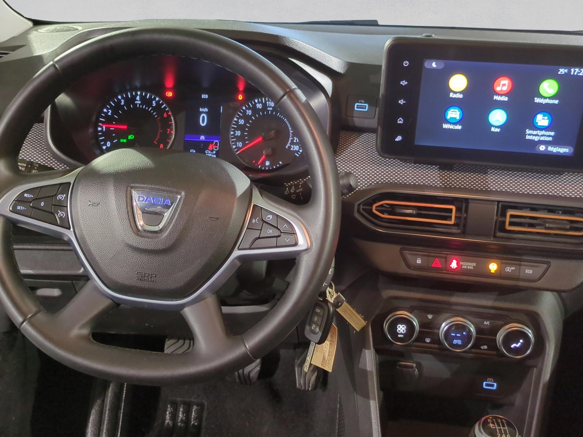DACIA Sandero Stepway TCe 90 Comfort-image-12
