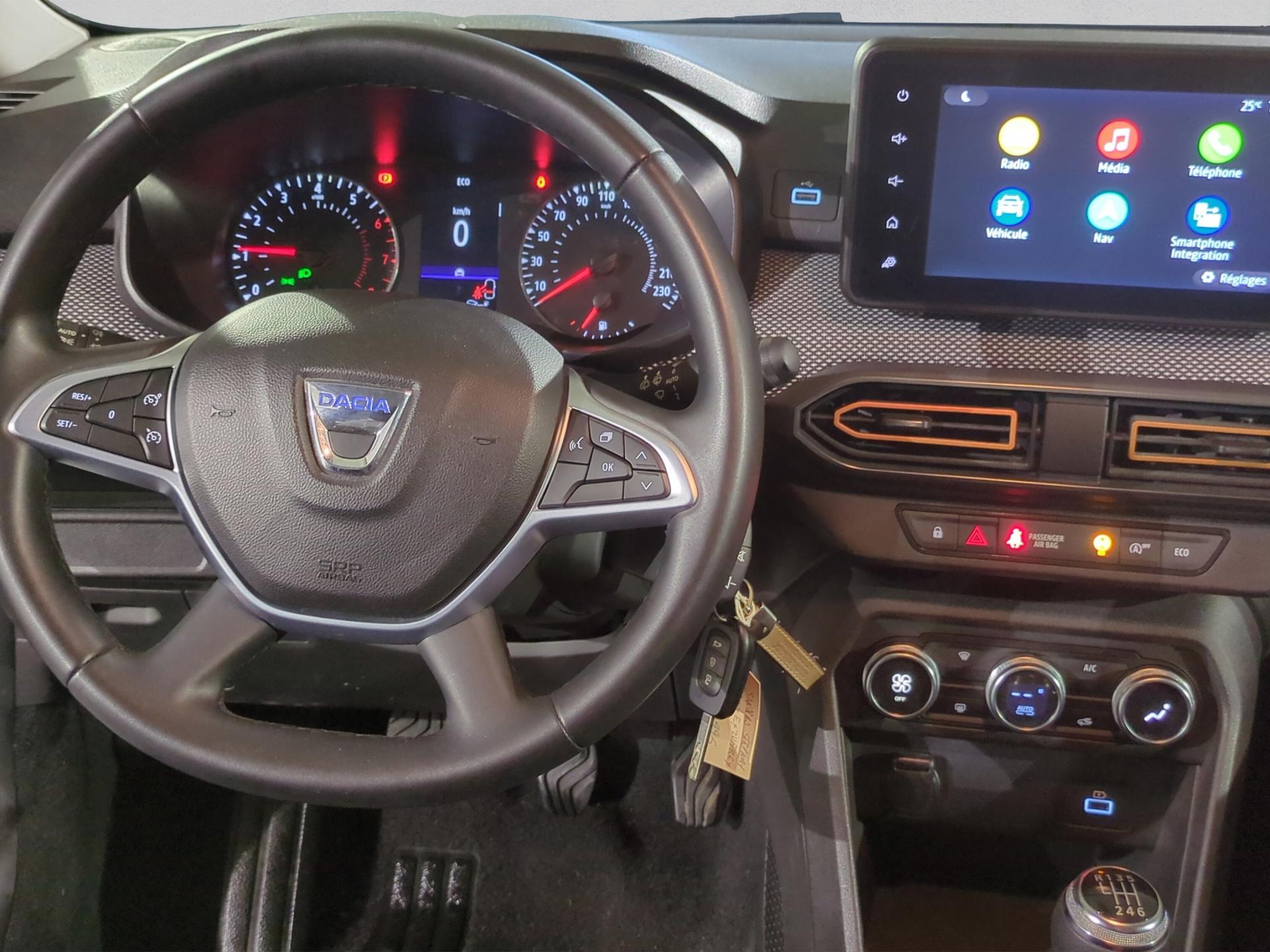 DACIA Sandero Stepway TCe 90 Comfort-image-13