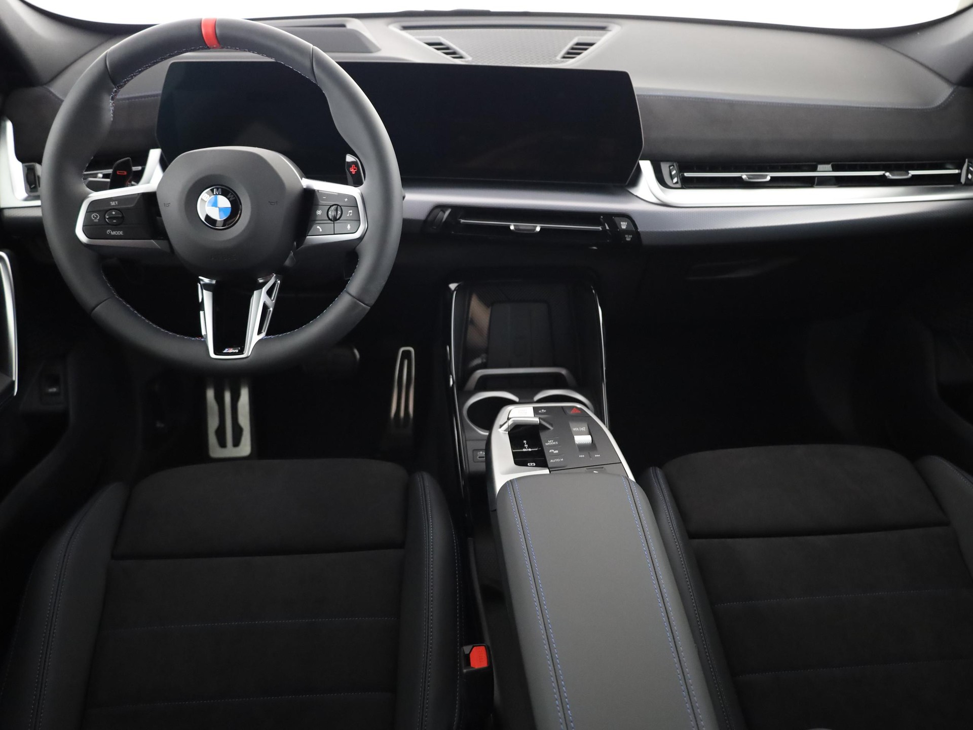 BMW X1 M35i-image-5