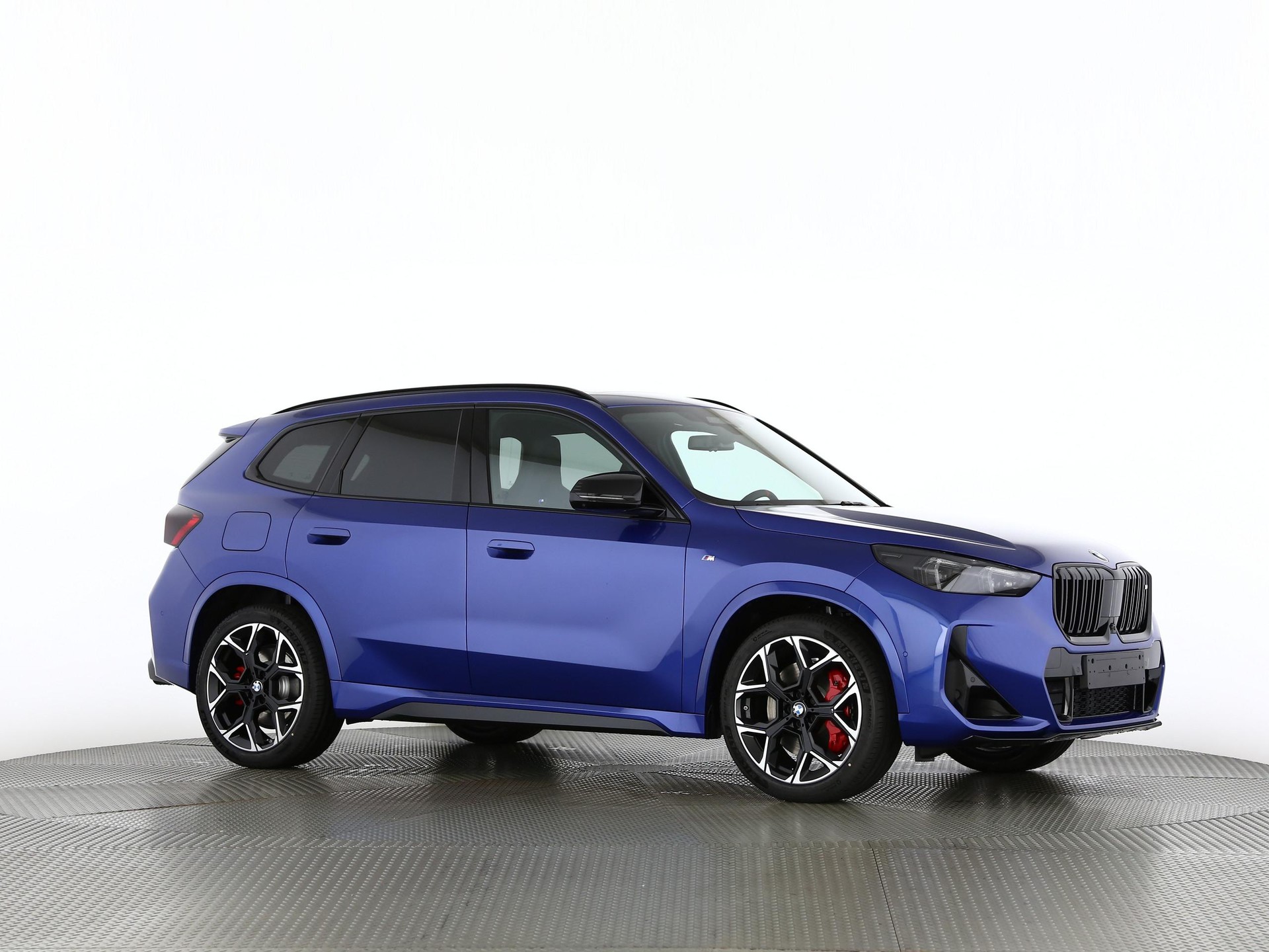 BMW X1 M35i-image-25