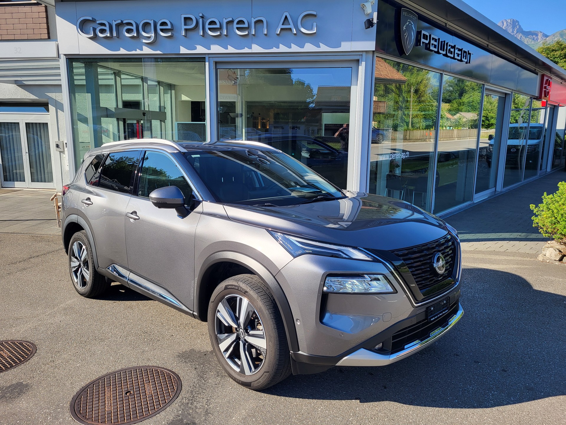NISSAN X-Trail 1.5 4WD 7Sitze Tekna-image-0