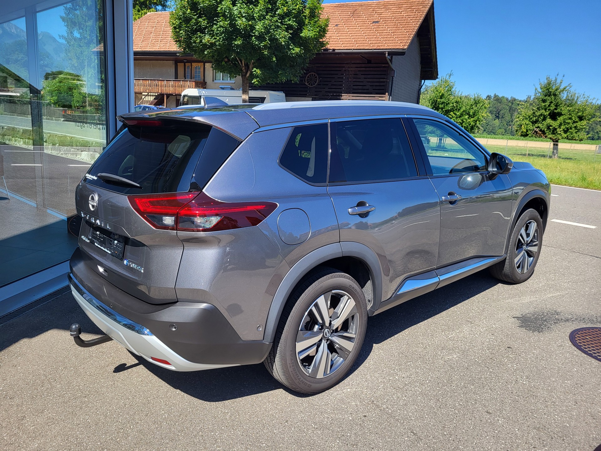 NISSAN X-Trail 1.5 4WD 7Sitze Tekna-image-3
