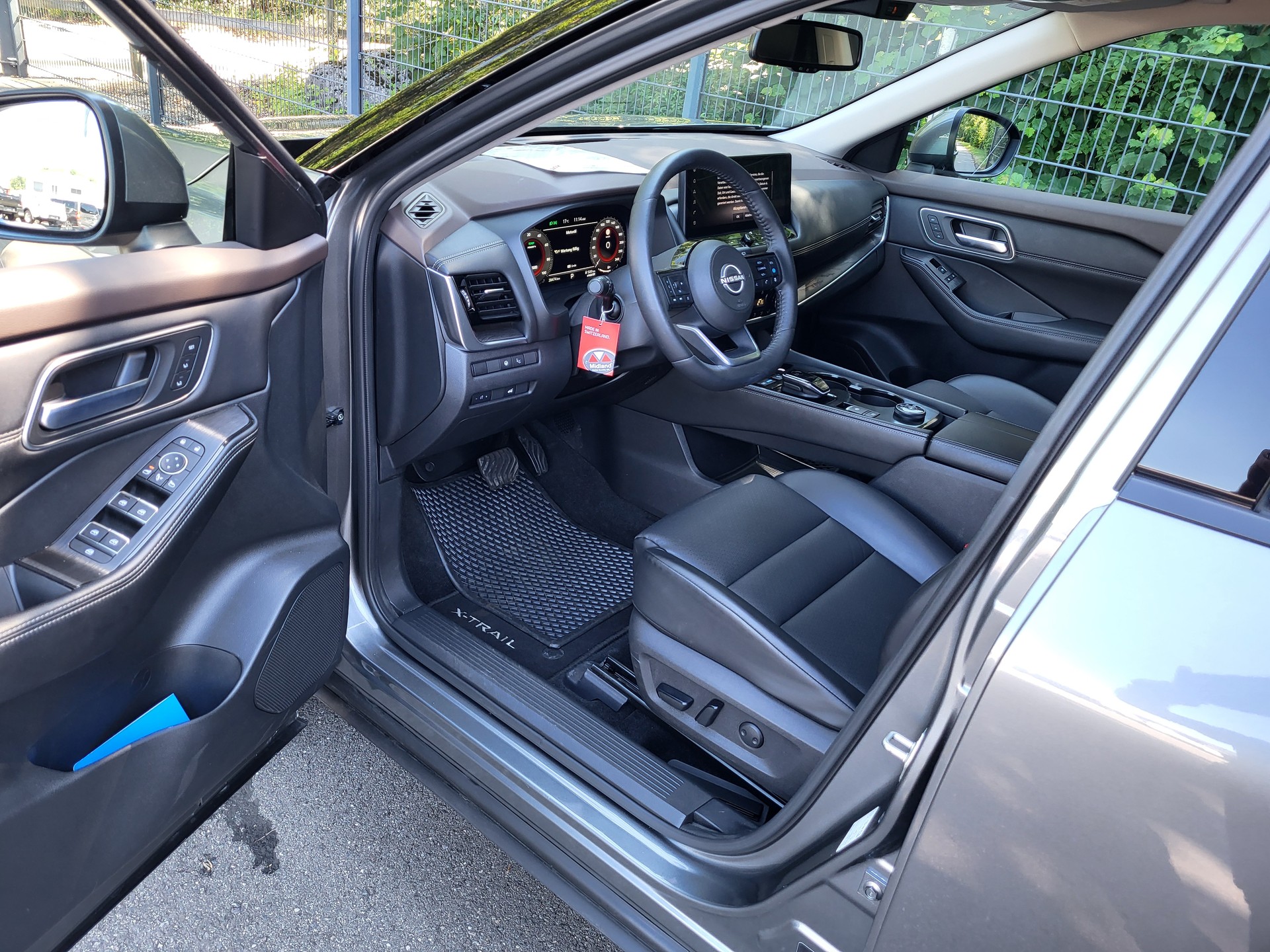 NISSAN X-Trail 1.5 4WD 7Sitze Tekna-image-4