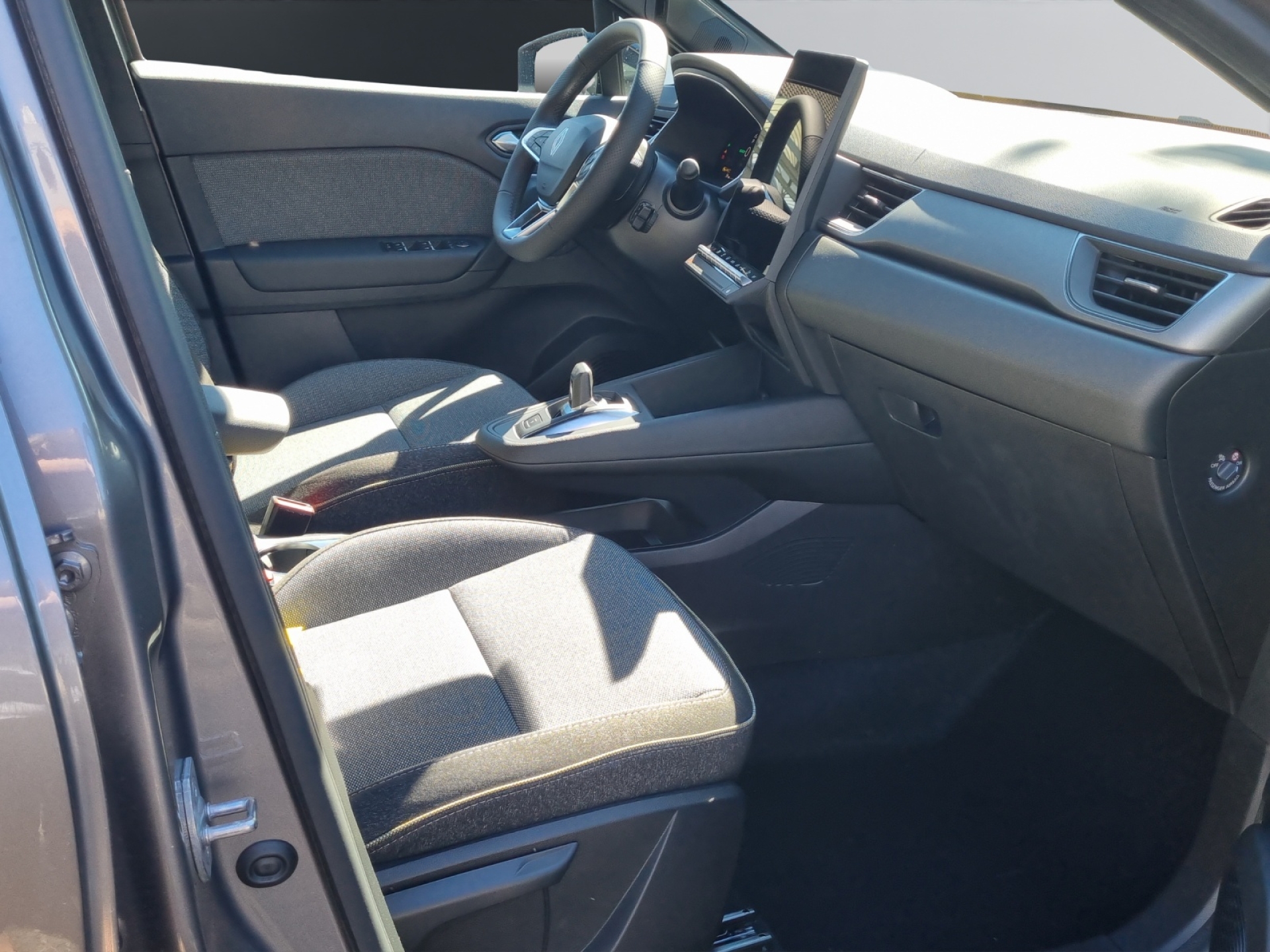 RENAULT CAPTUR FULL HYBRID E-TECH techno 160-image-11