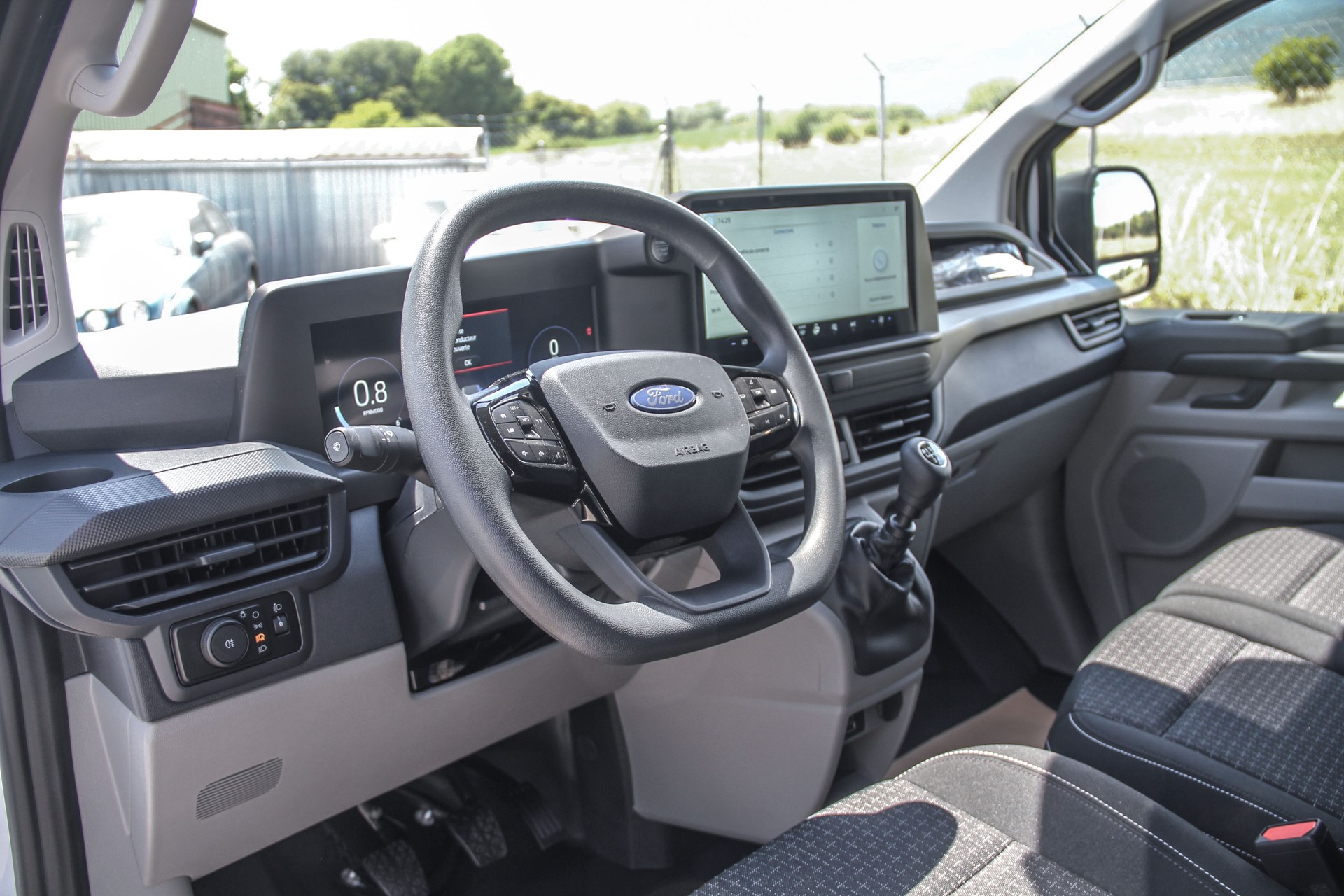 FORD Transit Custom Van 320 L2H1 Trend ⭐⭐⭐⭐⭐-image-4