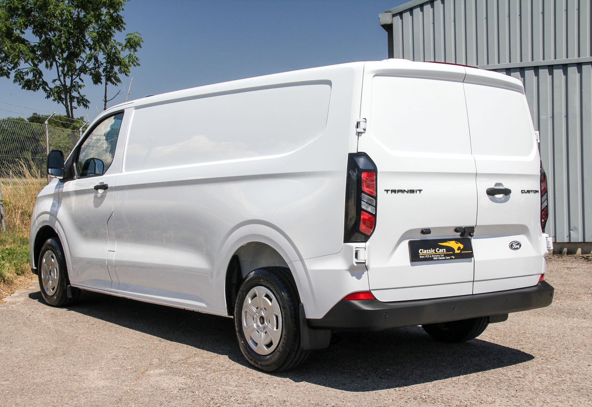 FORD Transit Custom Van 320 L2H1 Trend ⭐⭐⭐⭐⭐-image-31