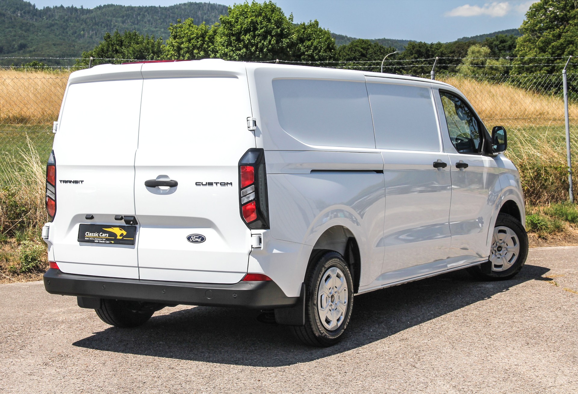 FORD Transit Custom Van 320 L2H1 Trend ⭐⭐⭐⭐⭐-image-25