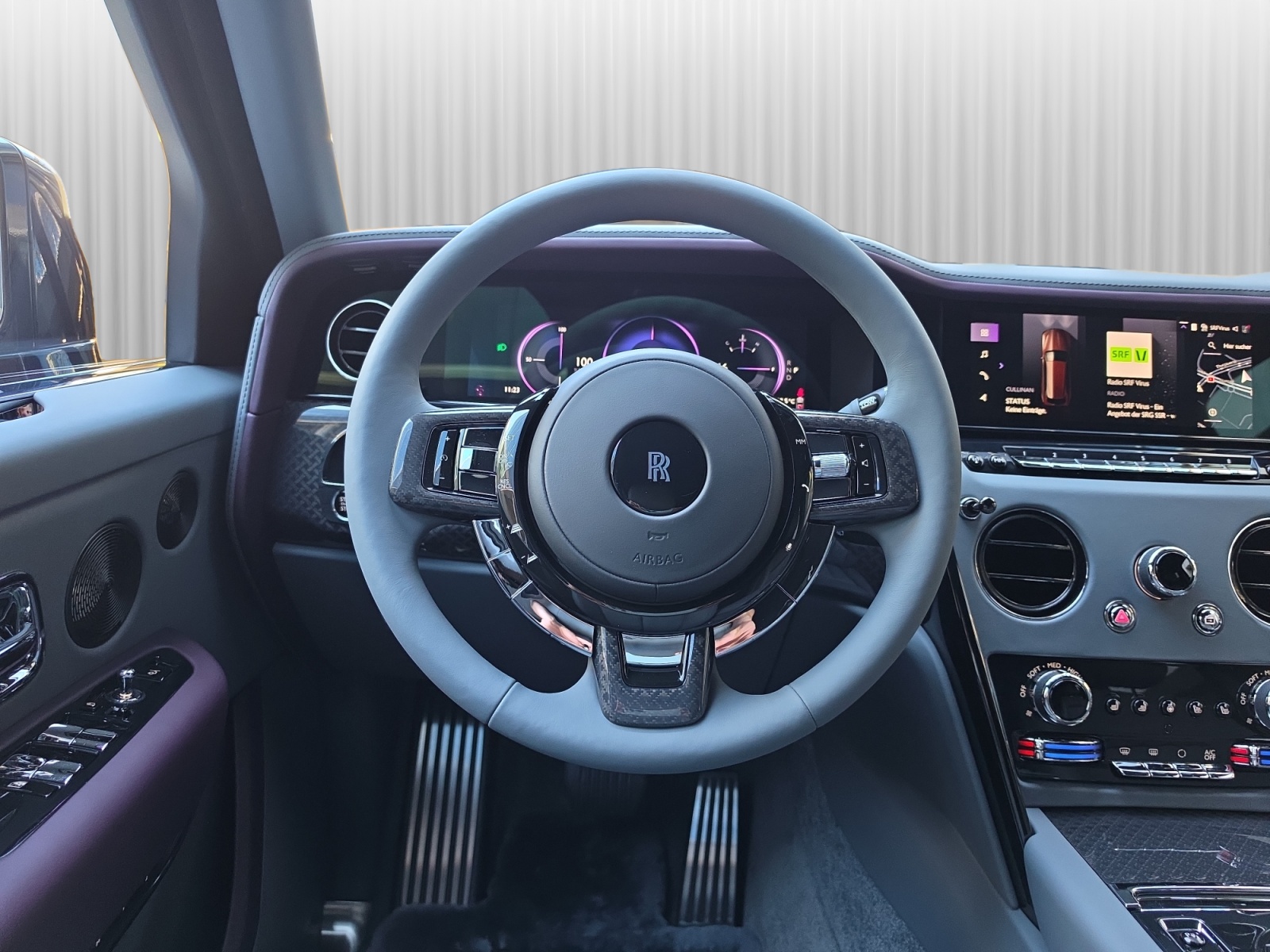 ROLLS-ROYCE Cullinan Serie II - Black Badge - Neuwagen-image-11