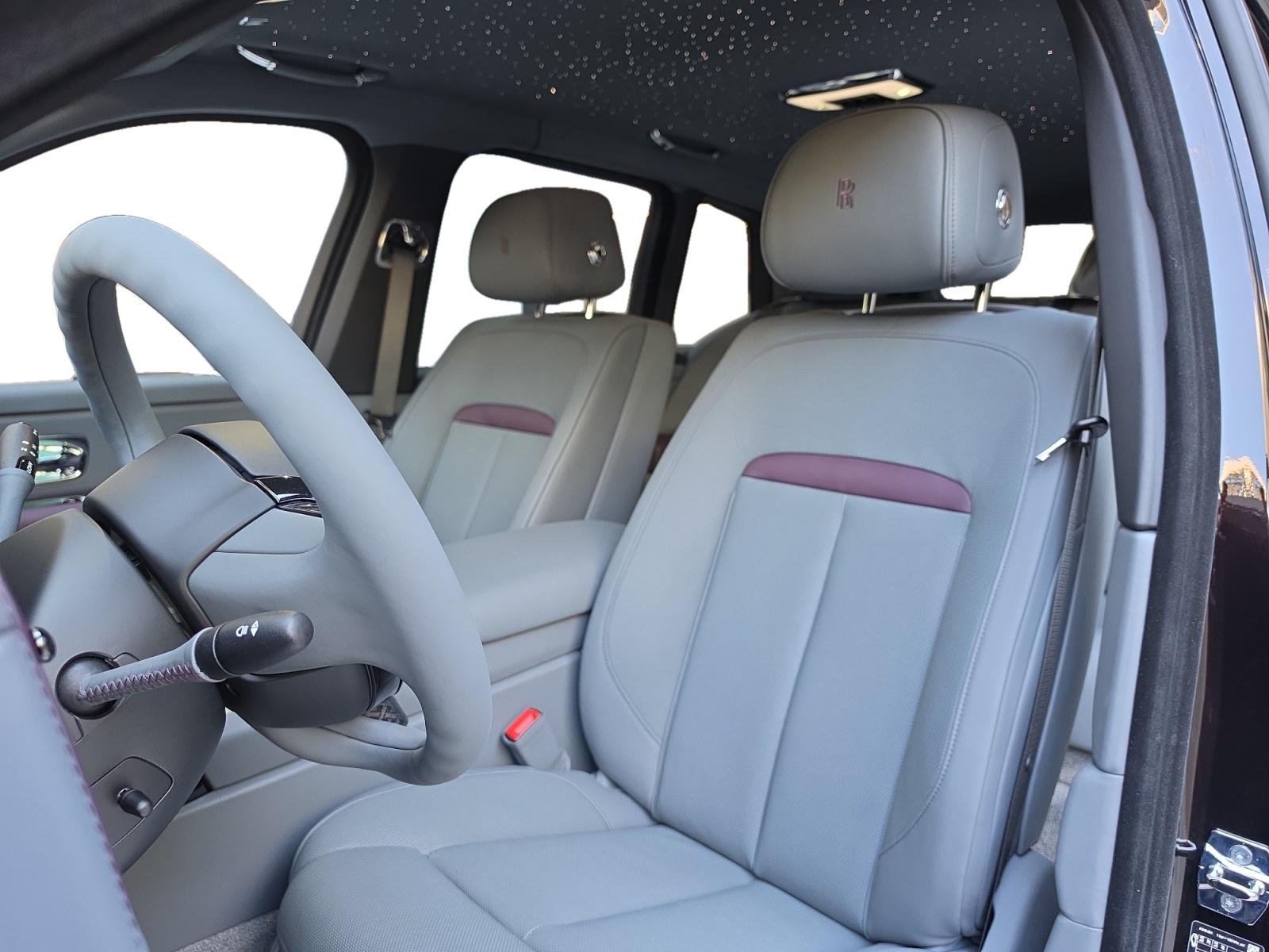 ROLLS-ROYCE Cullinan Serie II - Black Badge - Neuwagen-image-8