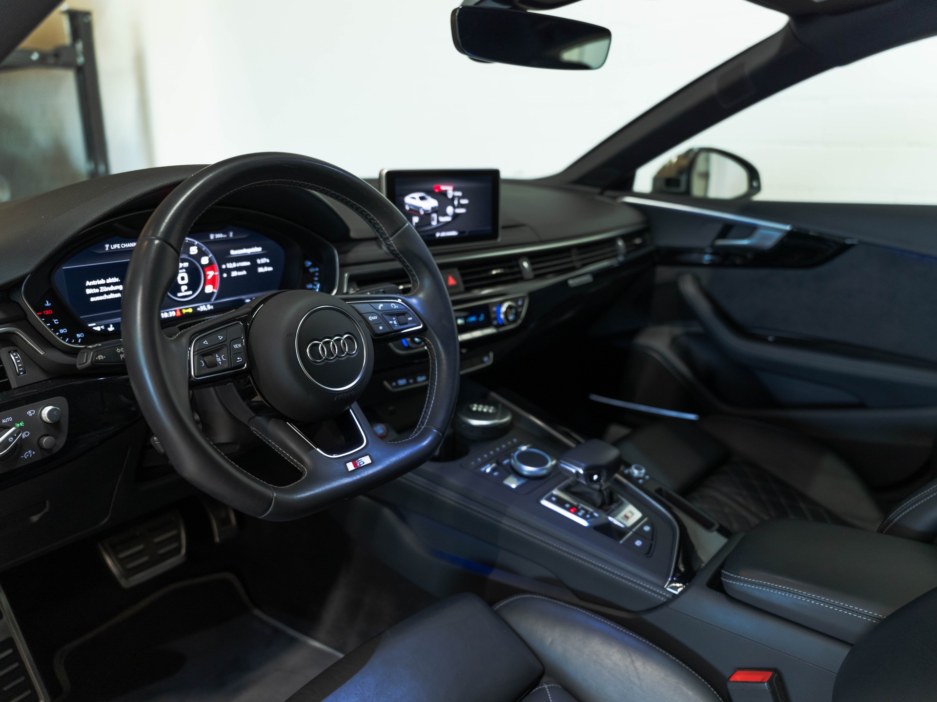 AUDI S5 Sportback 3.0 TFSI quattro tiptronic-image-7