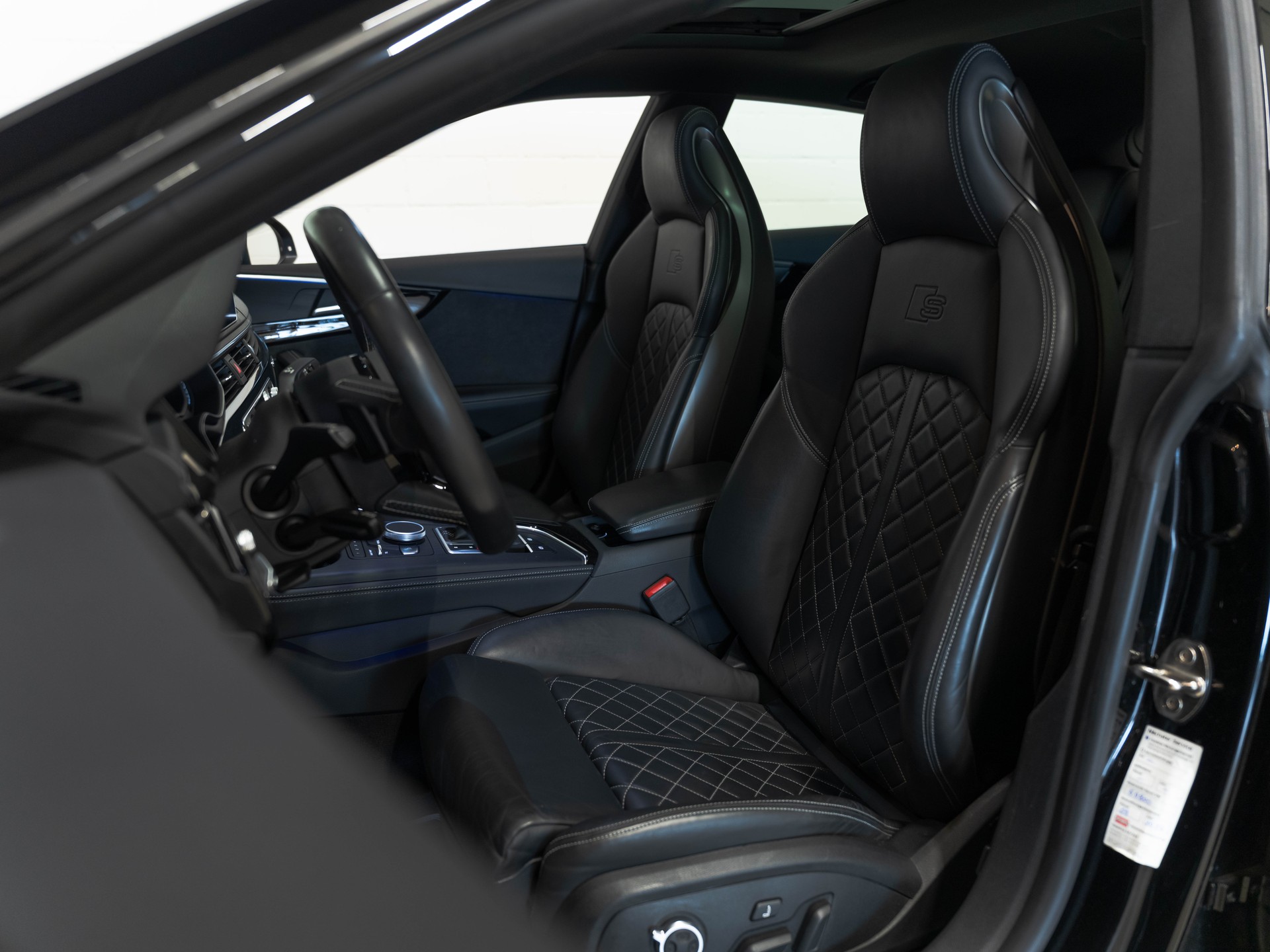 AUDI S5 Sportback 3.0 TFSI quattro tiptronic-image-10