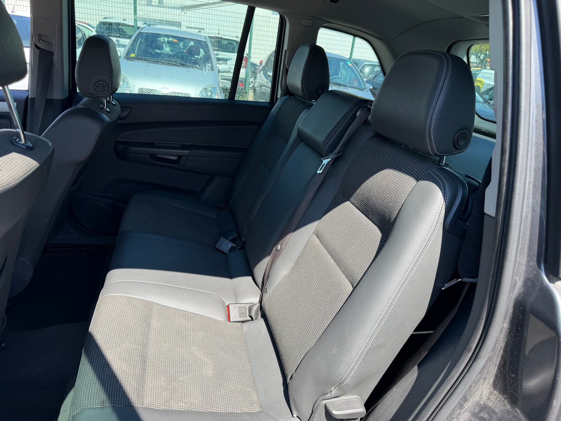 OPEL Zafira 1.8i 16V Enjoy Easytronic-image-8