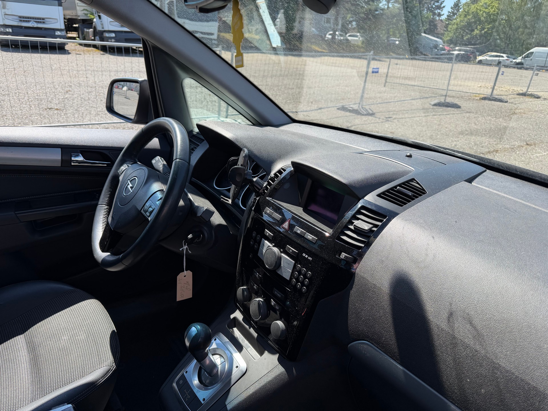 OPEL Zafira 1.8i 16V Enjoy Easytronic-image-3