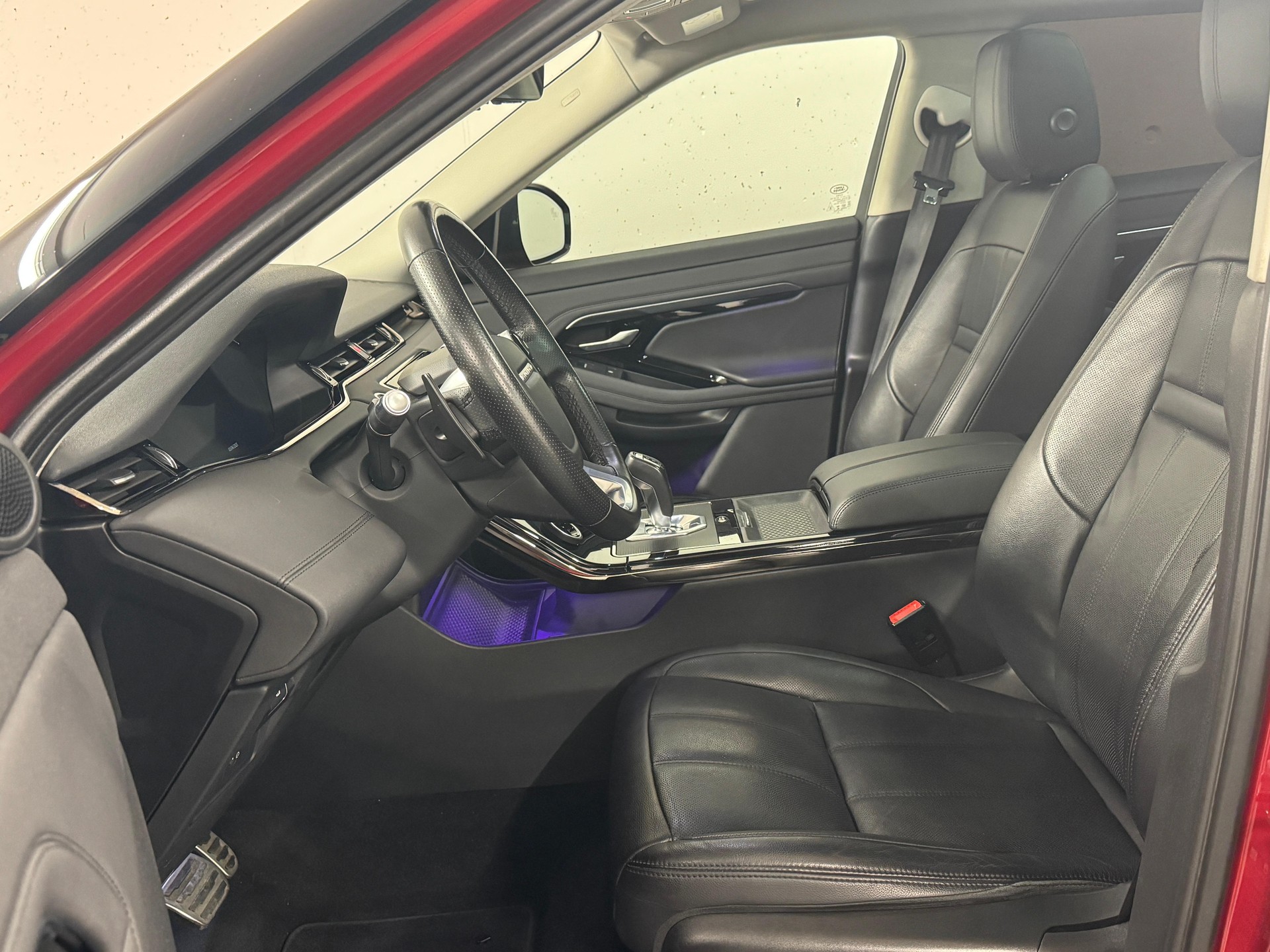 LAND ROVER Range Rover Evoque 2.0 D 240 R-Dynamic SE-image-2