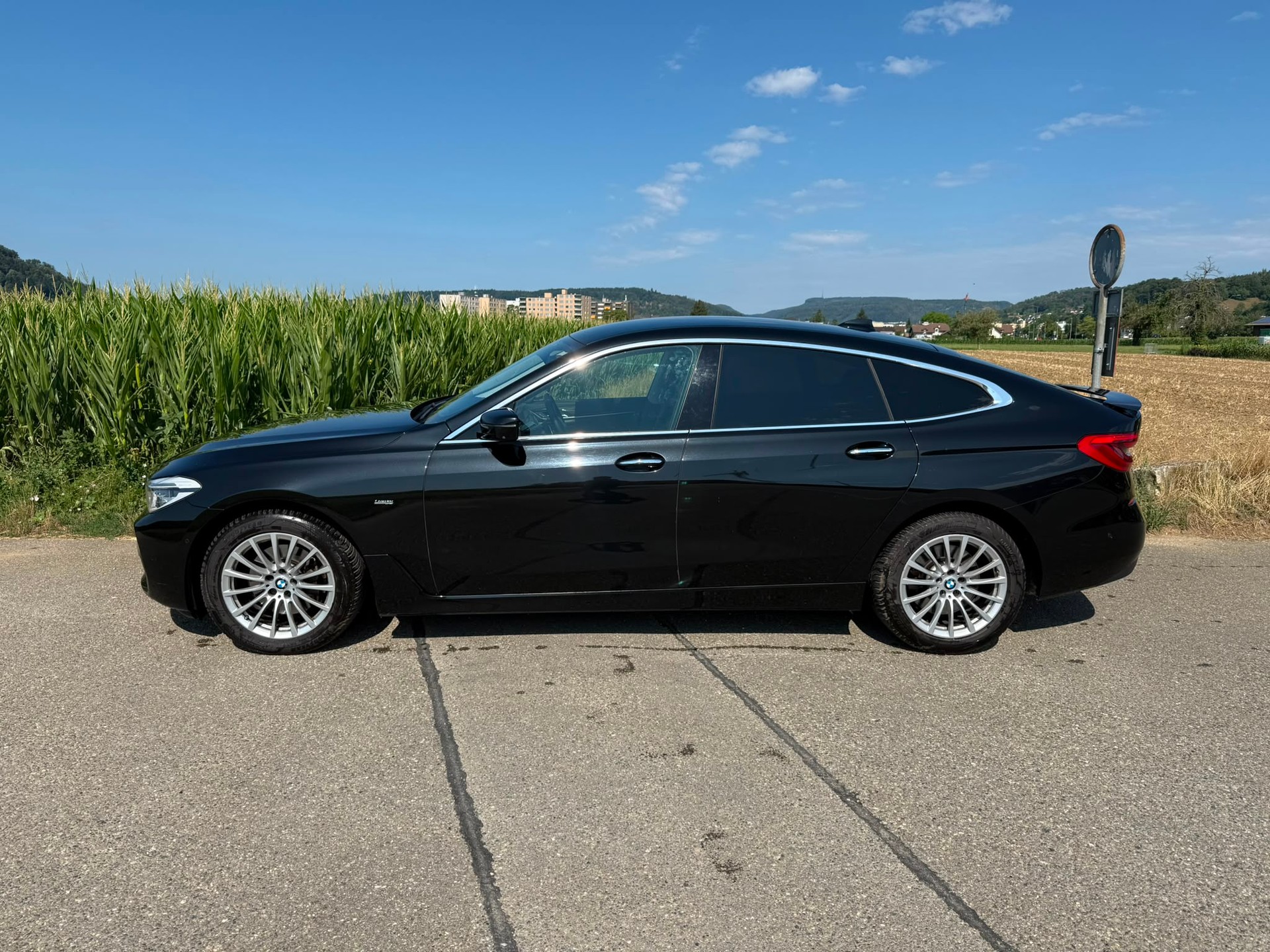 BMW 630d GT xDrive Luxury Line Steptronic-image-1