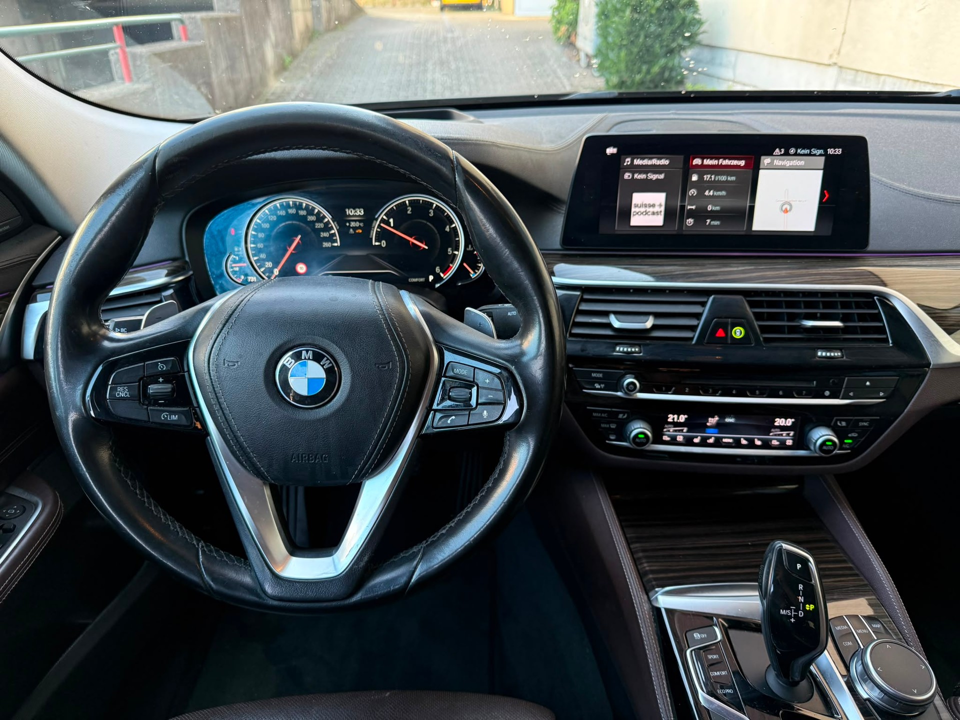 BMW 630d GT xDrive Luxury Line Steptronic-image-10