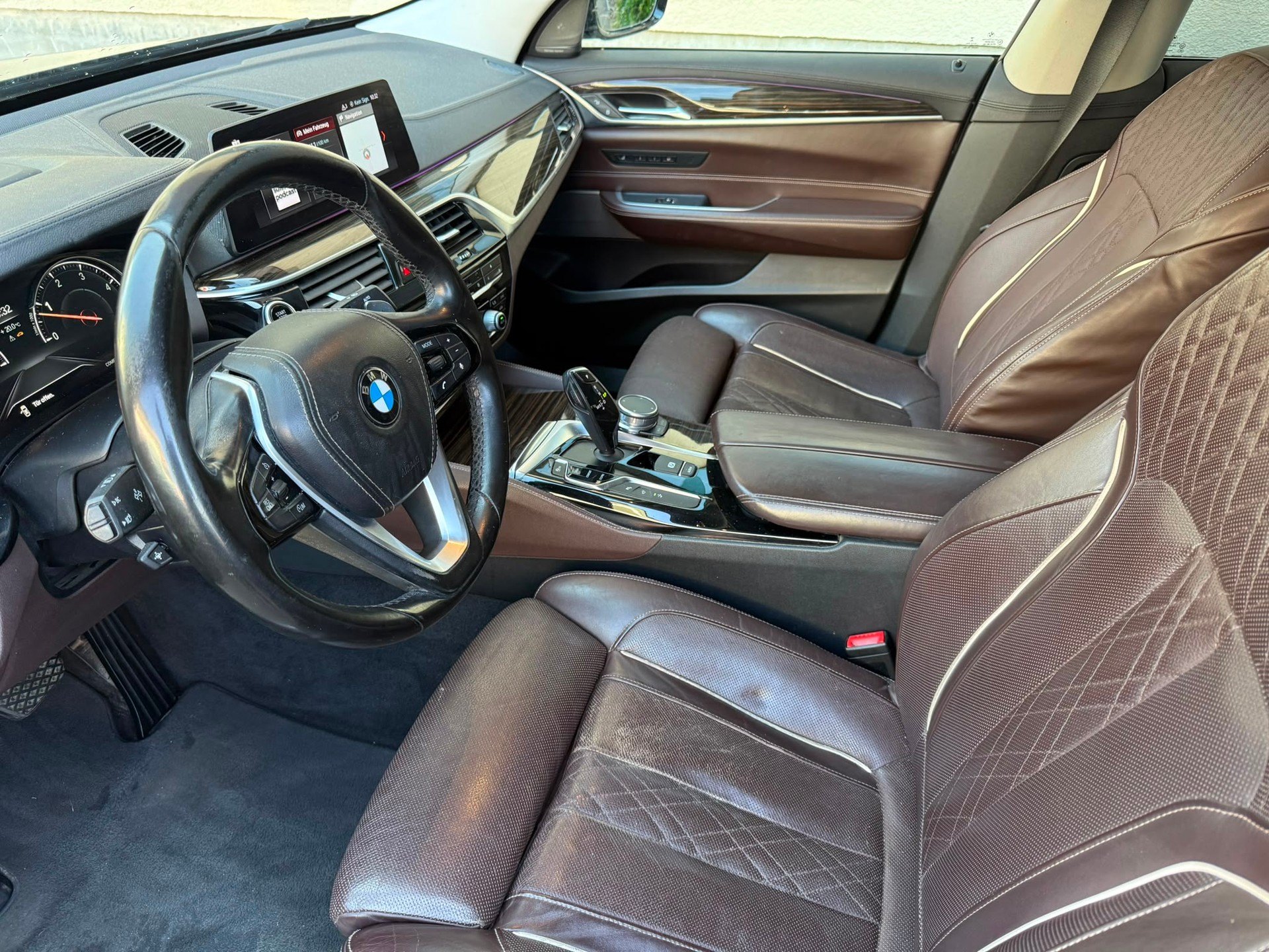 BMW 630d GT xDrive Luxury Line Steptronic-image-8