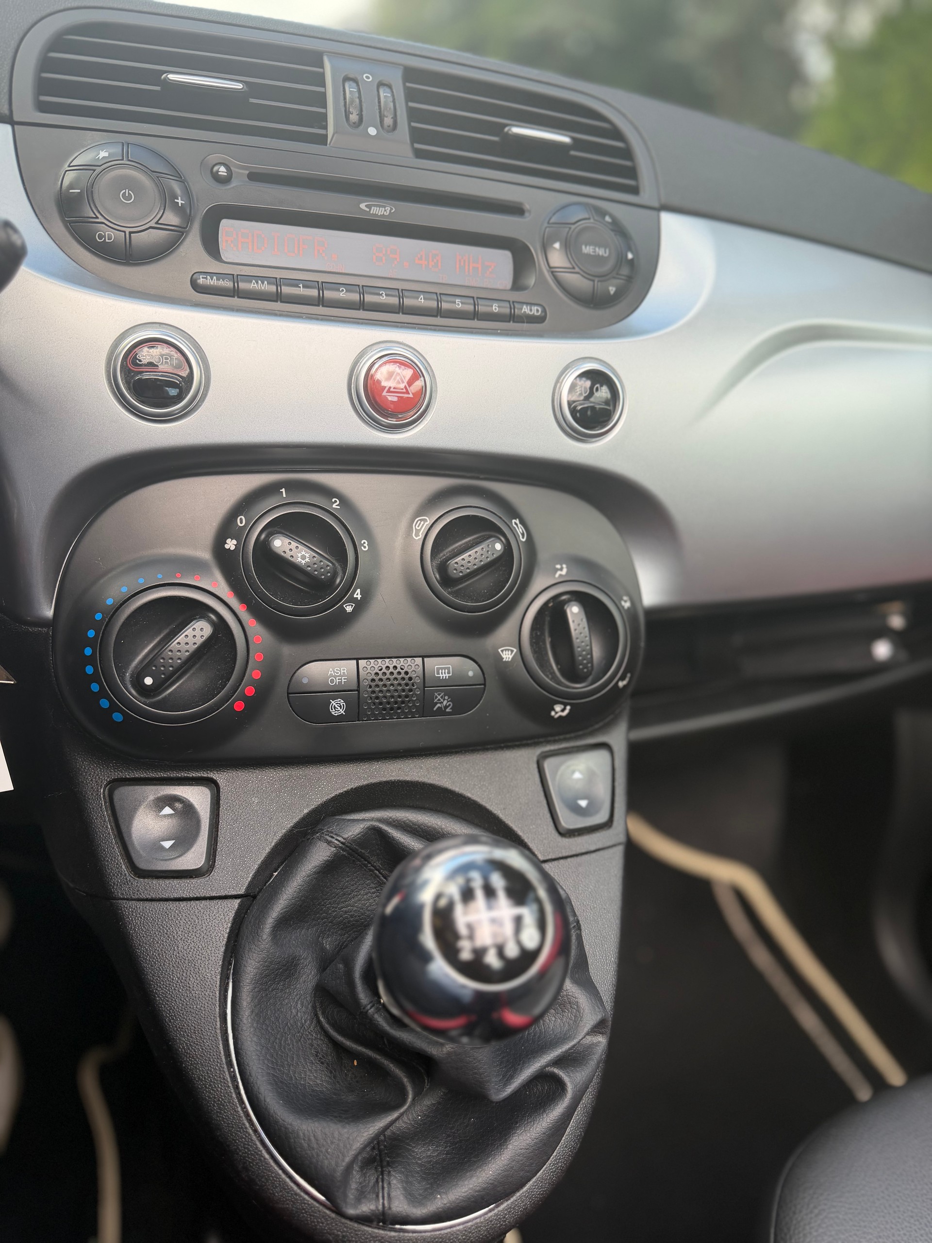 FIAT 500C 0.9 Twinair Turbo Lounge-image-8