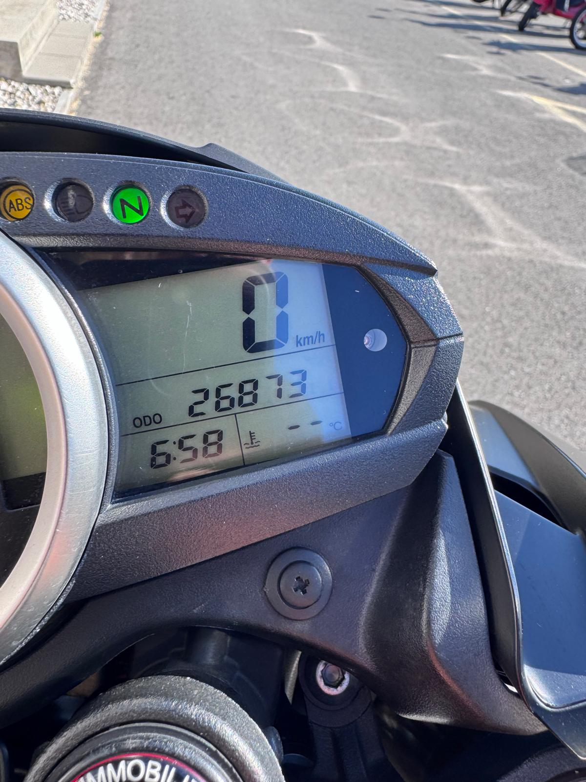 KAWASAKI Z 750 R ABS Akropovic-image-4