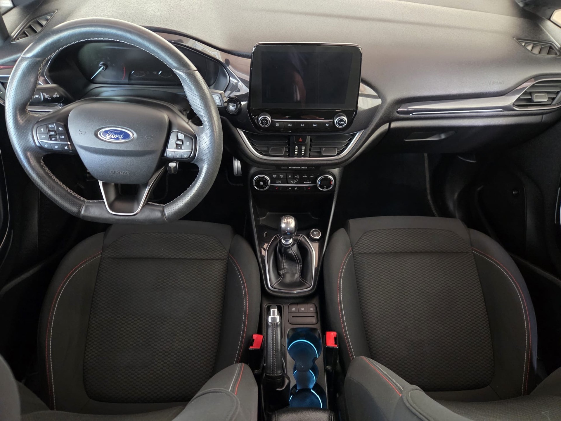 FORD Fiesta 1.0 SCTi ST Line-image-8