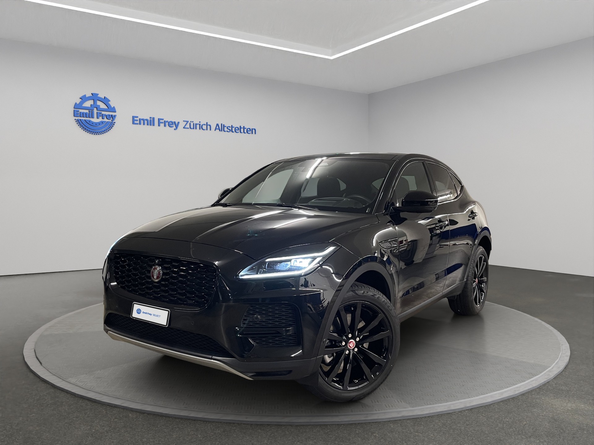 JAGUAR E-Pace 2.0 D I4 165 SE AWD-image-0