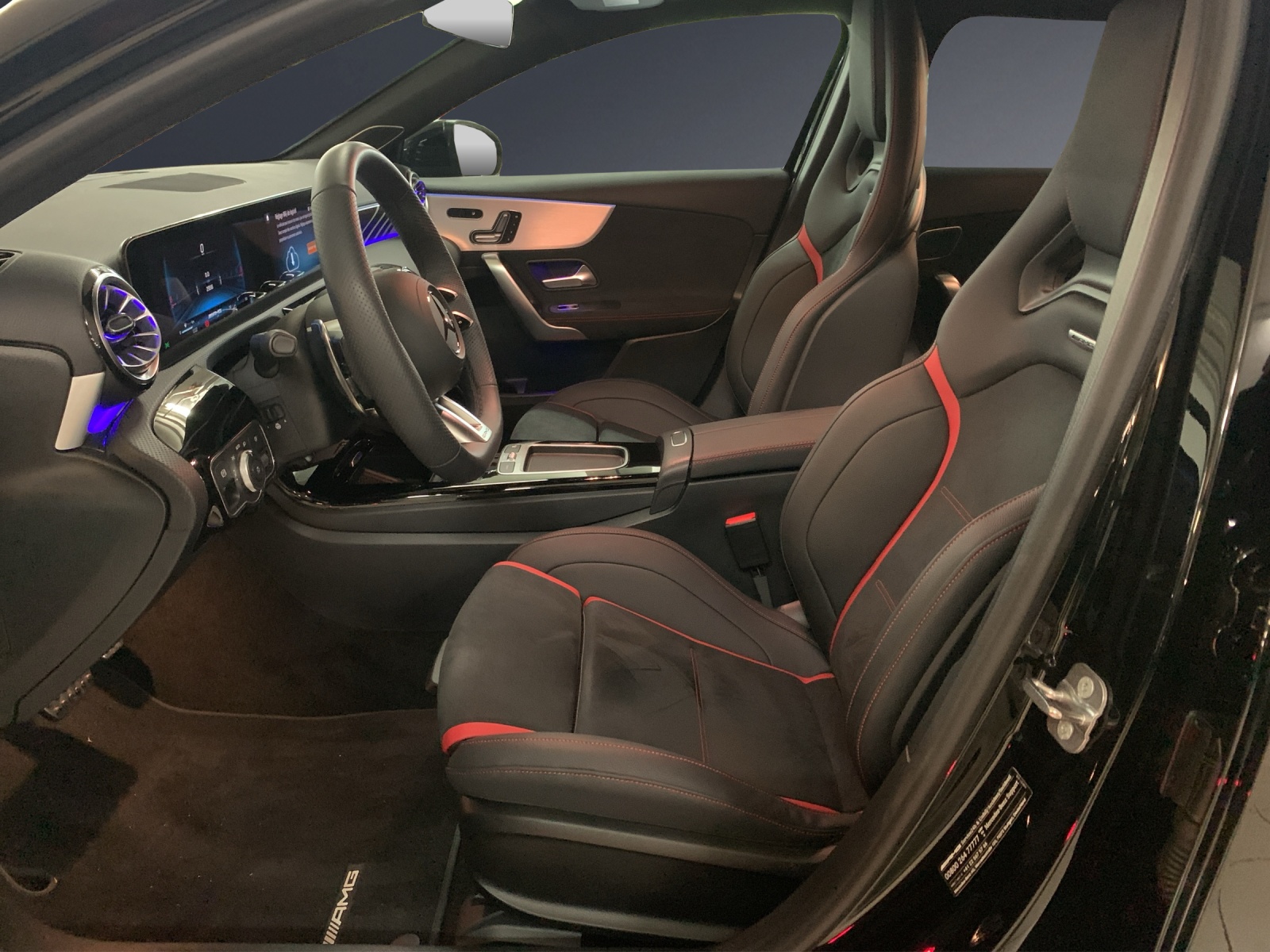 MERCEDES-BENZ A AMG 45 S 4Matic 8G-DCT-image-5