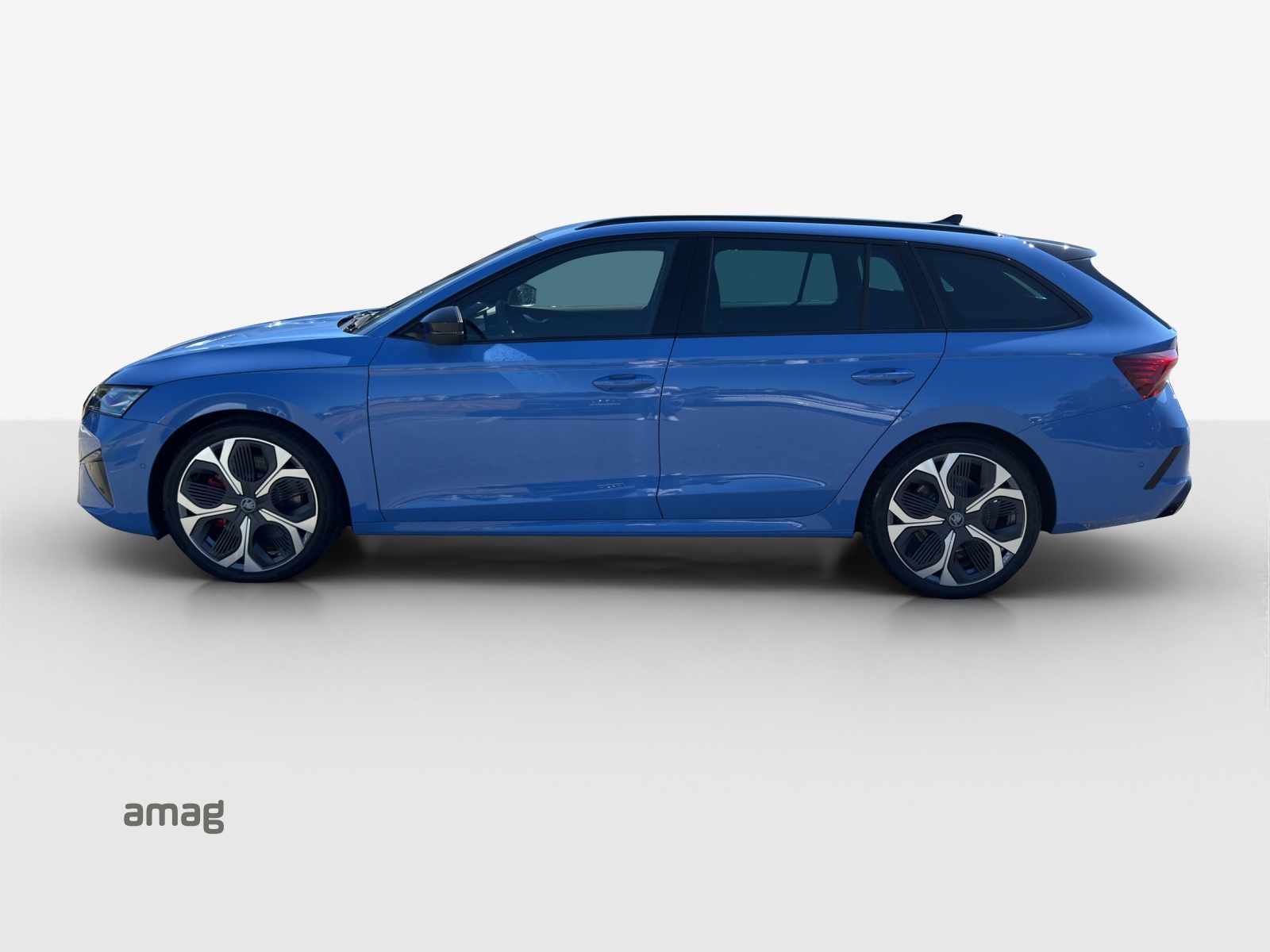 SKODA Octavia RS 30 Years Edition-image-1